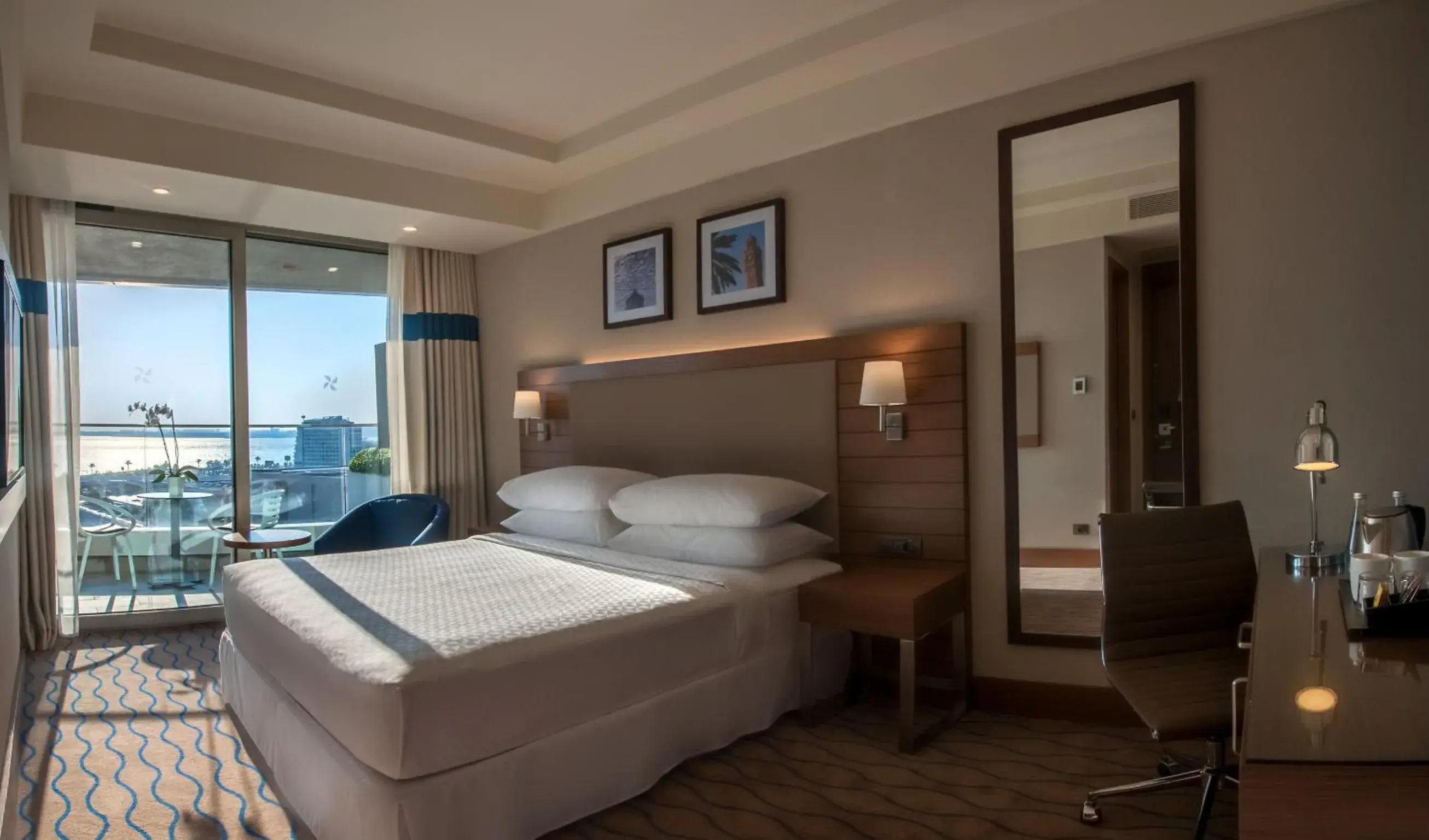 Bed in Four Points by Sheraton Izmir Bed in Four Points by Sheraton Izmir