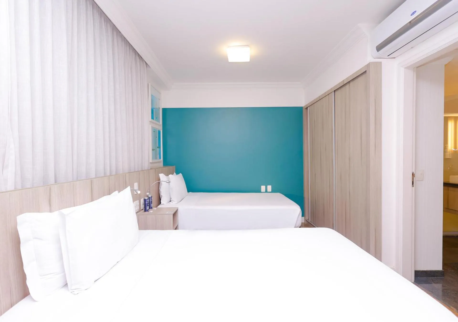 Bed in Radisson Oscar Freire