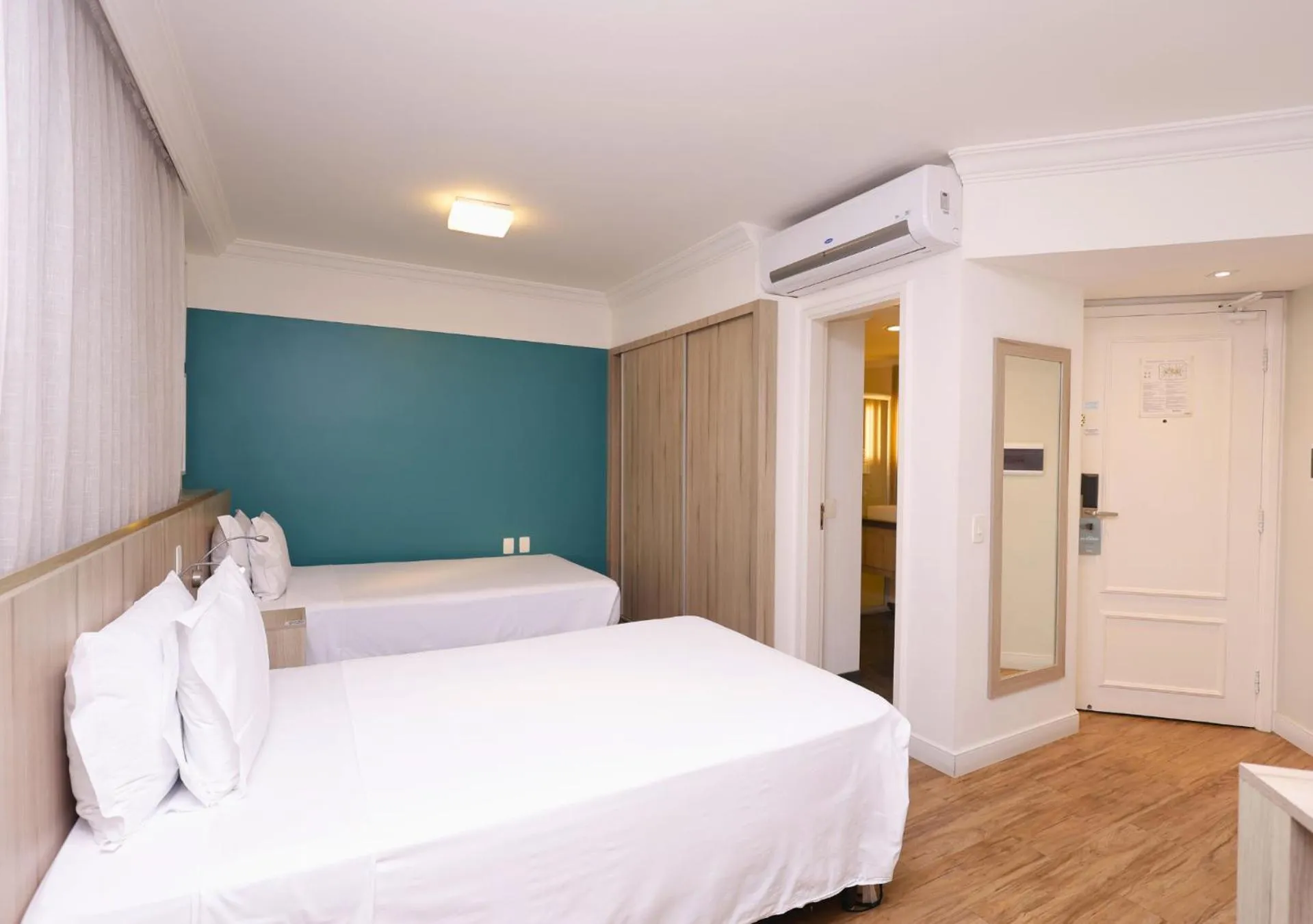 Bed in Radisson Oscar Freire