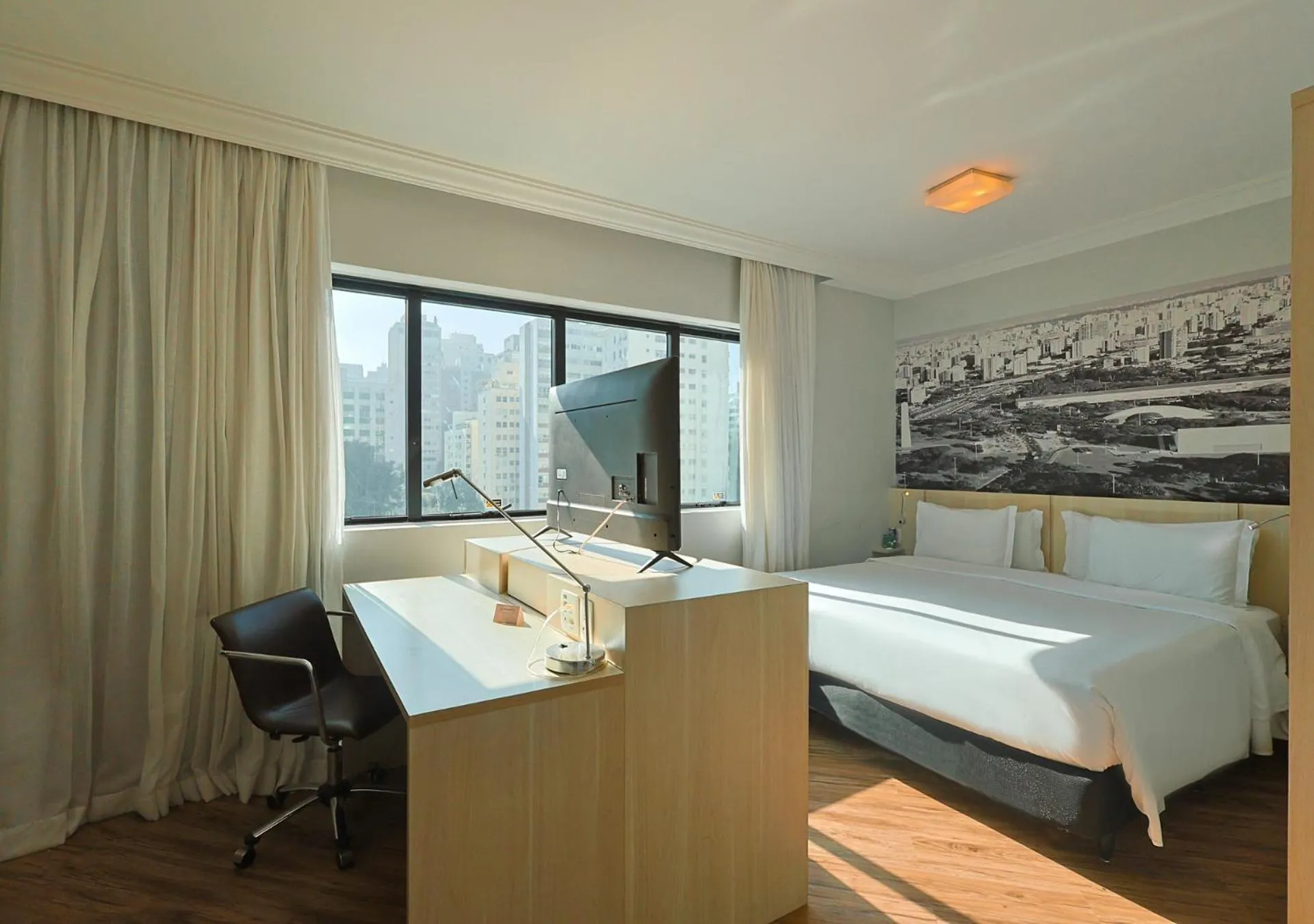 Bed in Radisson Oscar Freire