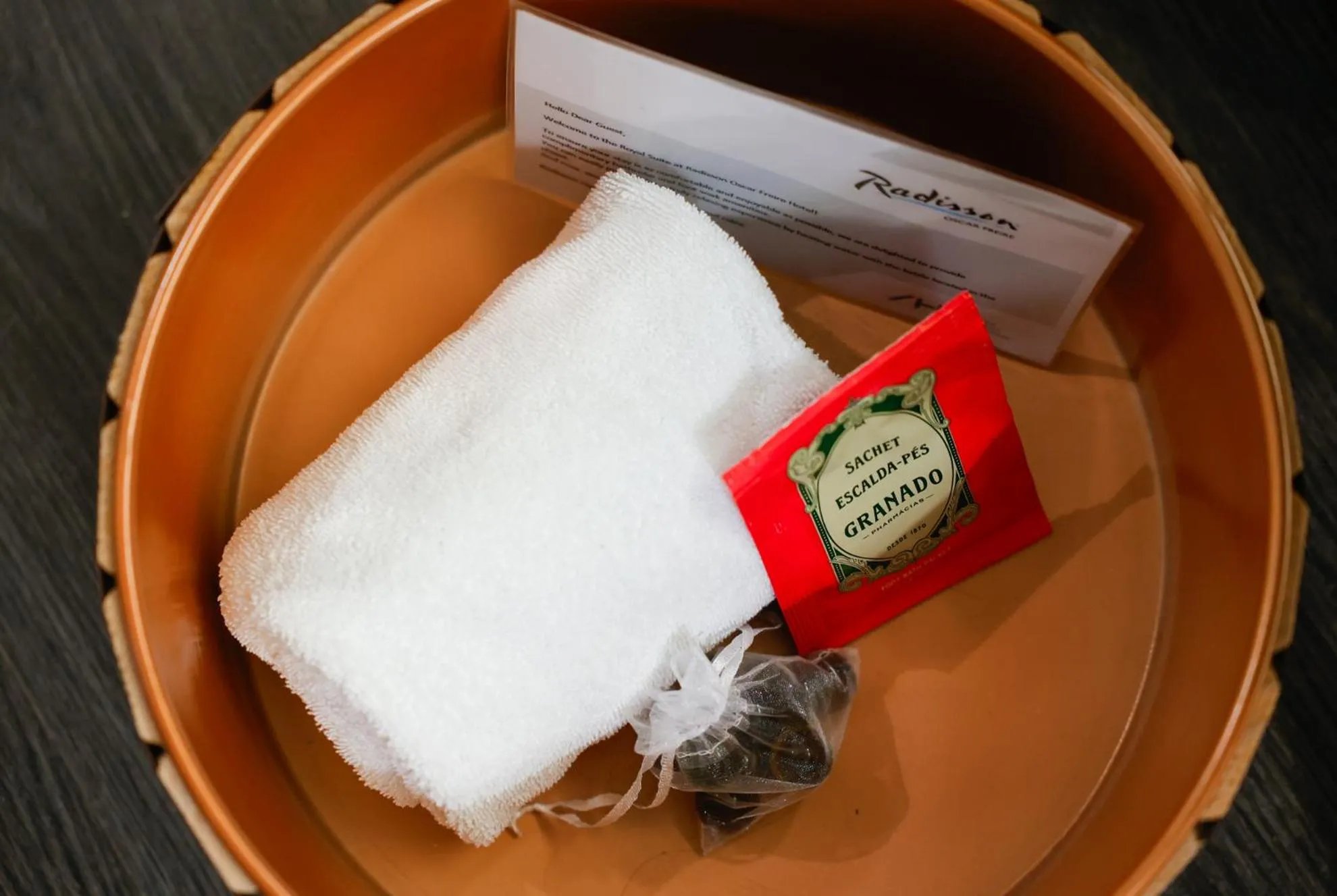 Bathroom in Radisson Oscar Freire