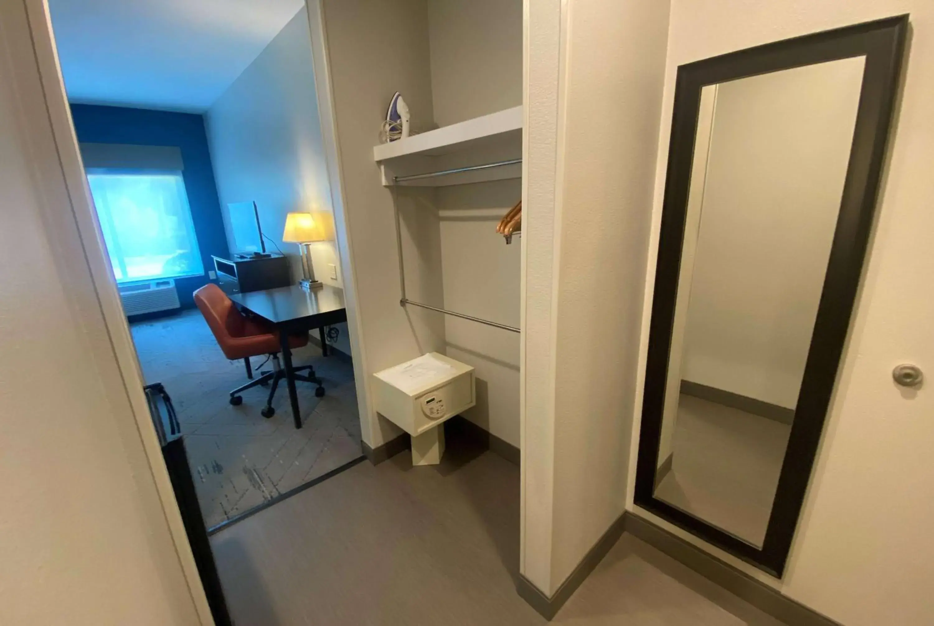 Photo of the whole room in Wingate by Wyndham State Arena Raleigh/Cary Hotel Photo of the whole room in Wingate by Wyndham State Arena Raleigh/Cary Hotel