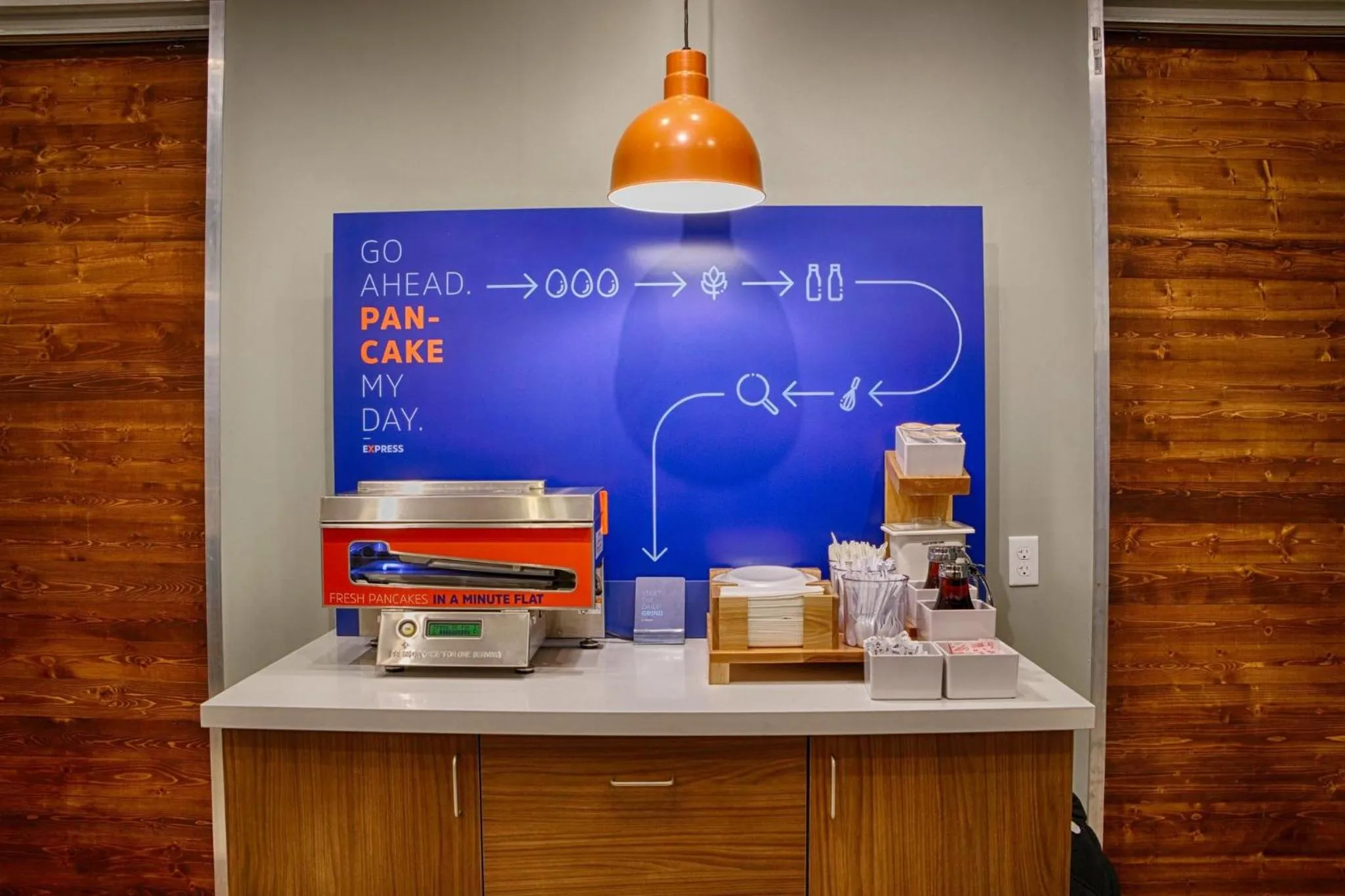 Breakfast in Holiday Inn Express & Suites Raleigh West - Lenovo Center by IHG