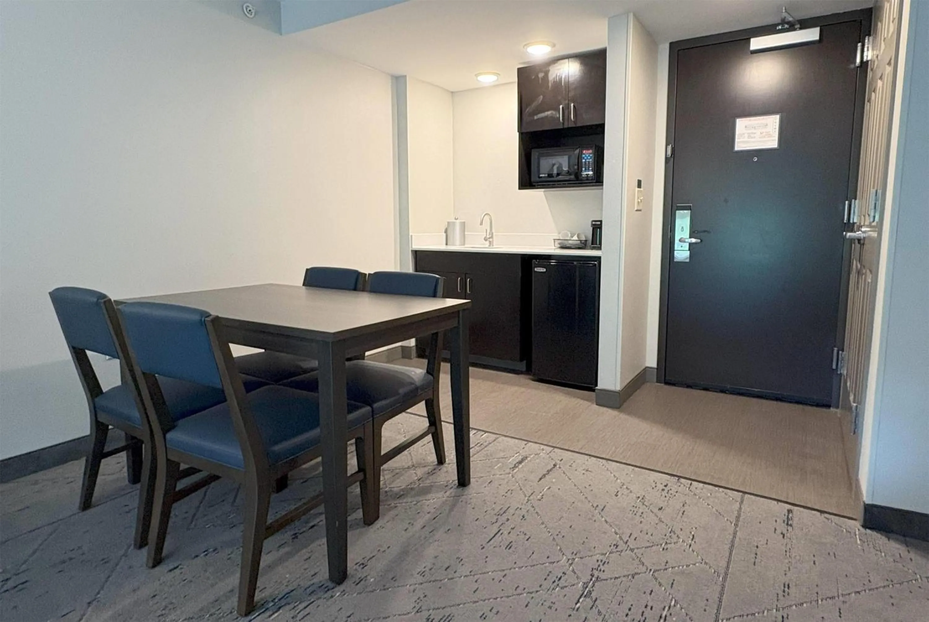 Photo of the whole room in Wingate by Wyndham State Arena Raleigh/Cary Hotel