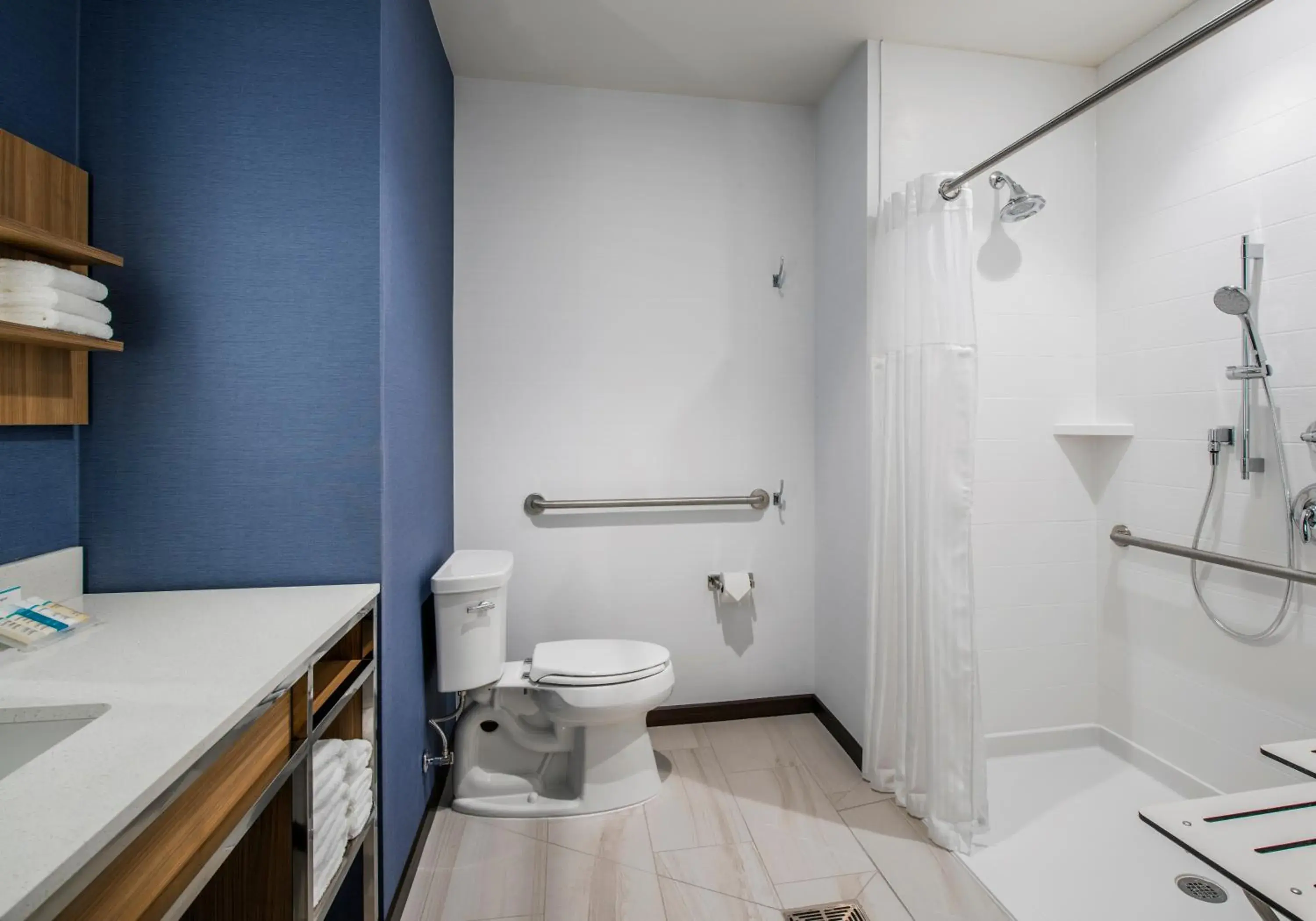 Bathroom in Hilton Garden Inn Winnipeg South Bathroom in Hilton Garden Inn Winnipeg South