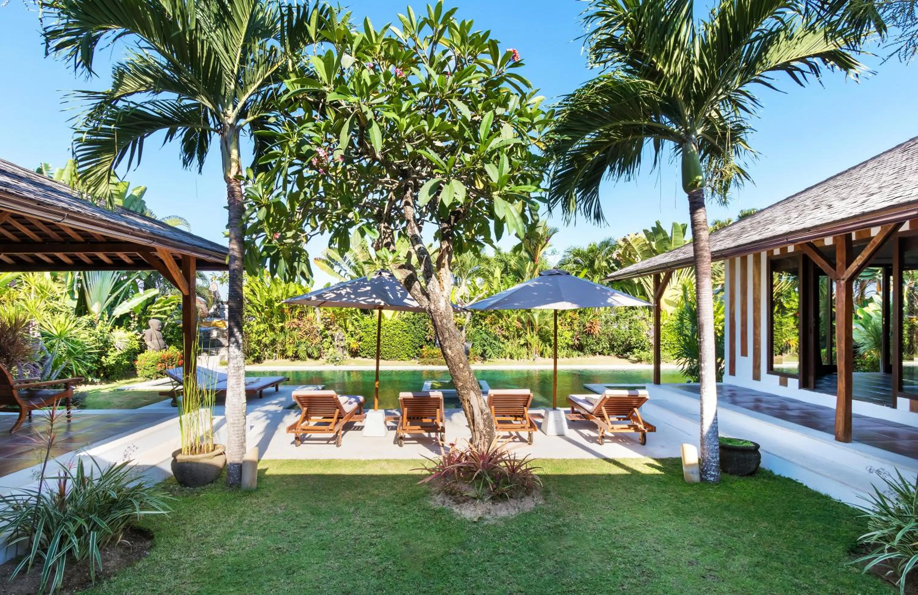 Garden in La Villa Des Sens