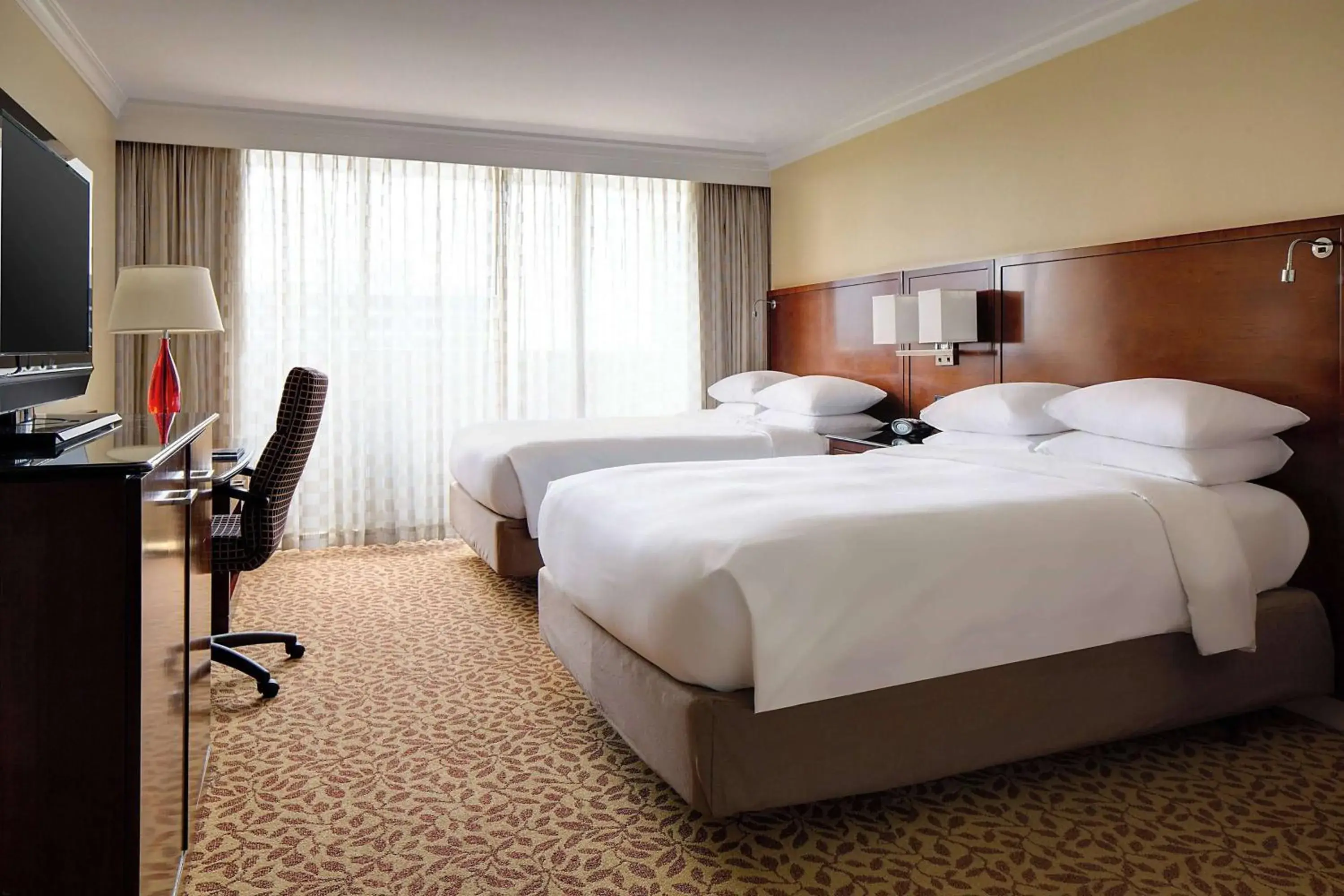 Photo of the whole room, Bed in Wyndham Atlanta Buckhead Hotel & Conference Center Photo of the whole room, Bed in Wyndham Atlanta Buckhead Hotel & Conference Center