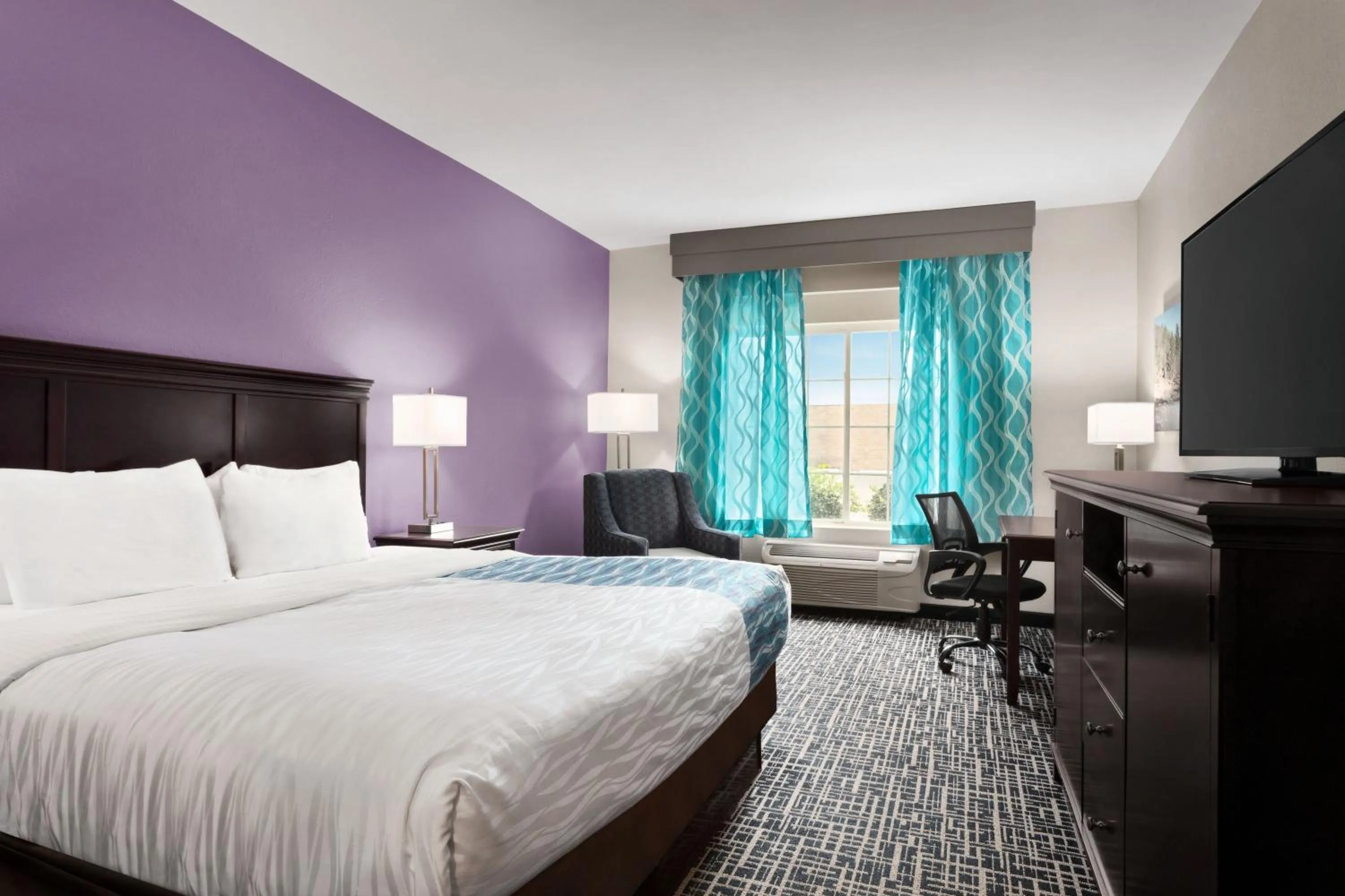 Bed in La Quinta by Wyndham Cookeville