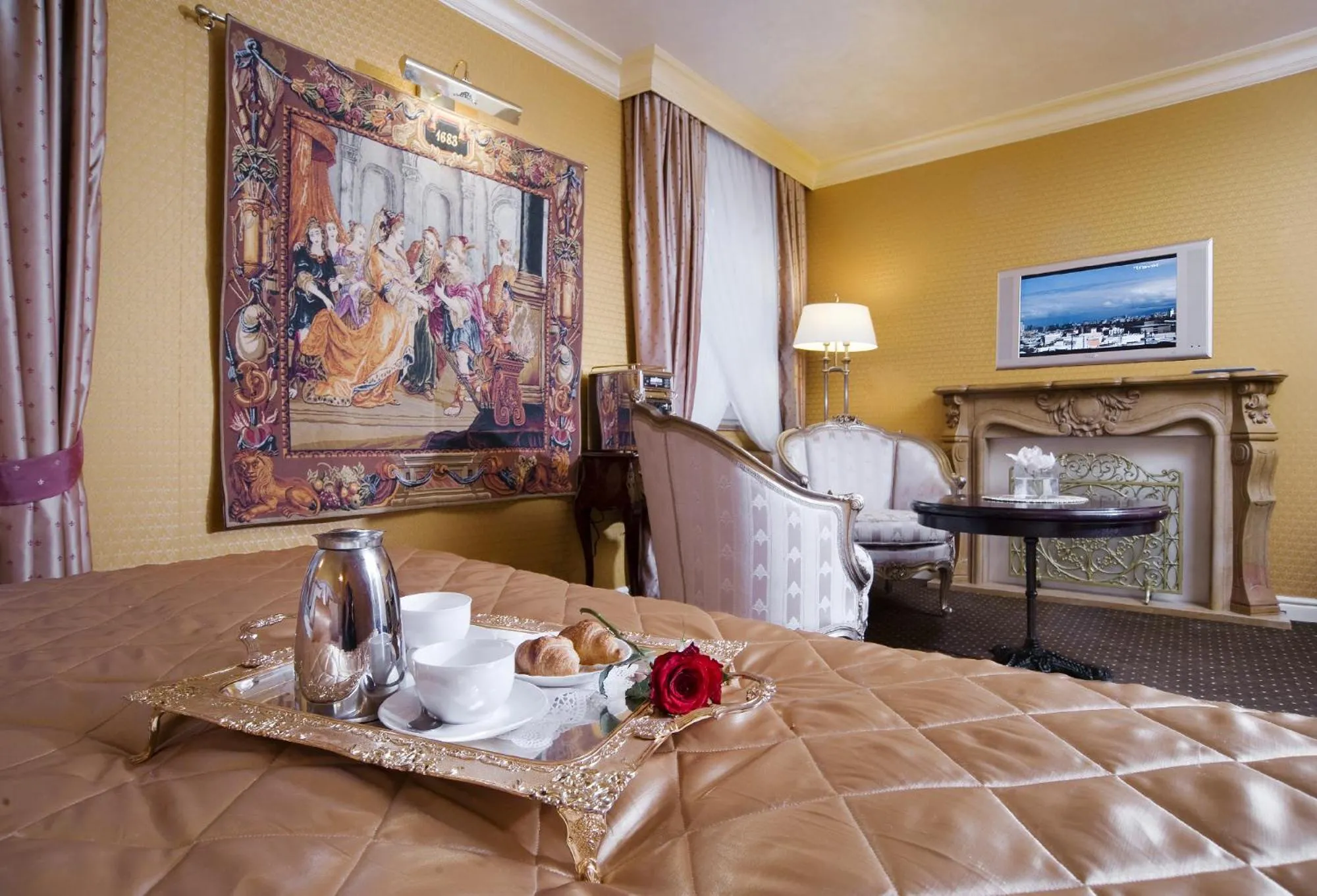 Photo of the whole room, Bed in Imperial Hotel & Restaurant