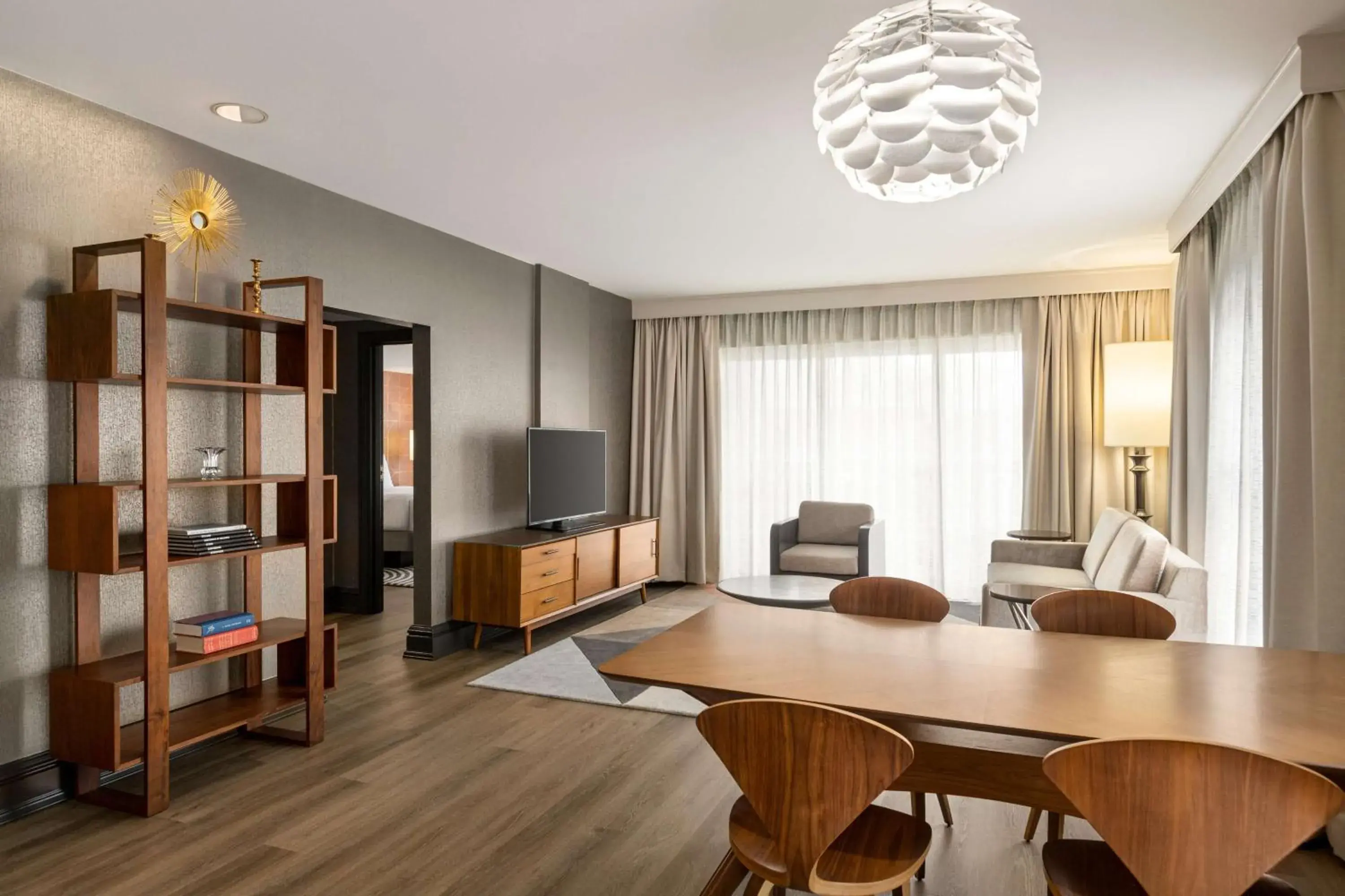 Living room in The American Hotel Atlanta Downtown-a Doubletree by Hilton Living room in The American Hotel Atlanta Downtown-a Doubletree by Hilton