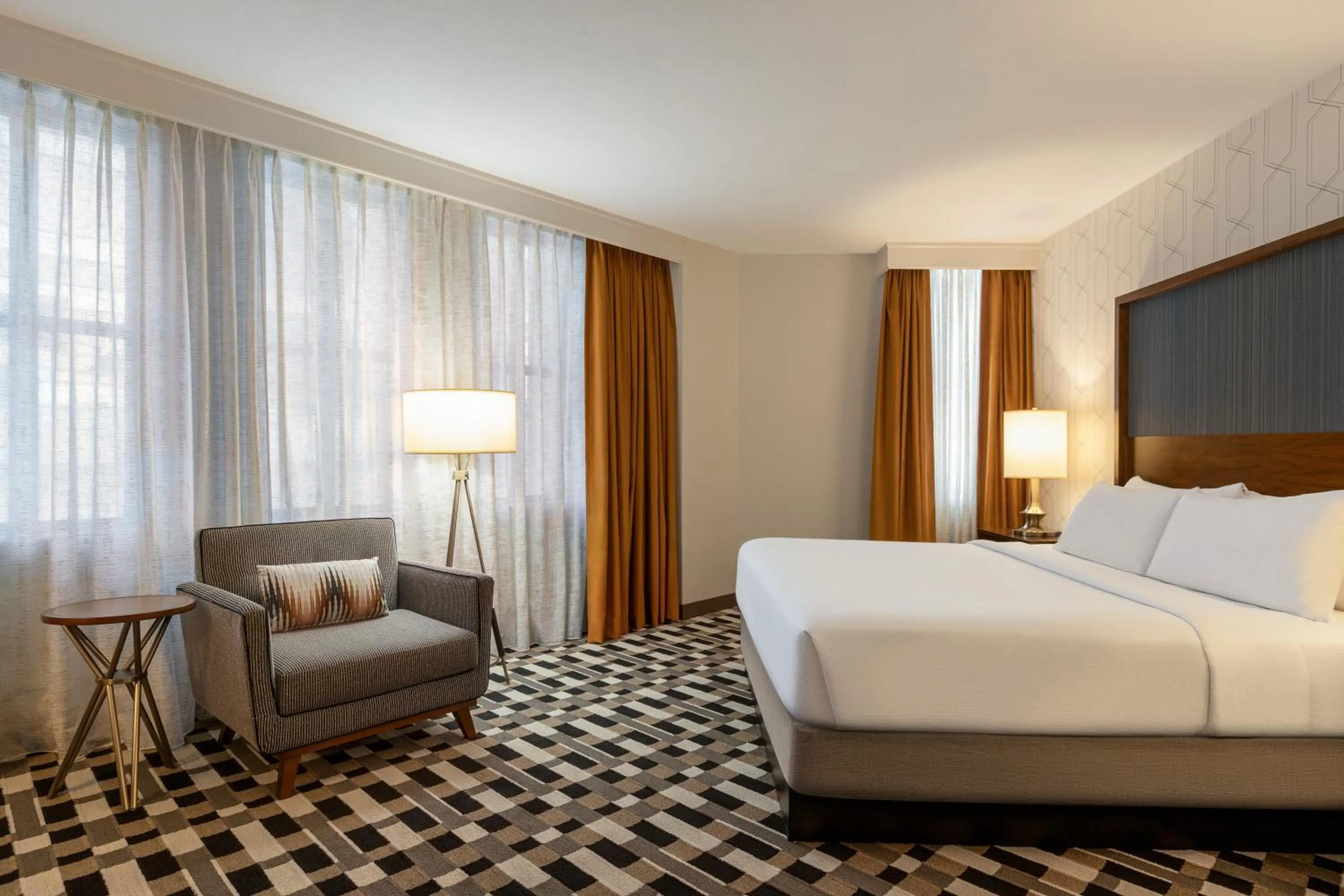 Bedroom, Bed in The American Hotel Atlanta Downtown-a Doubletree by Hilton