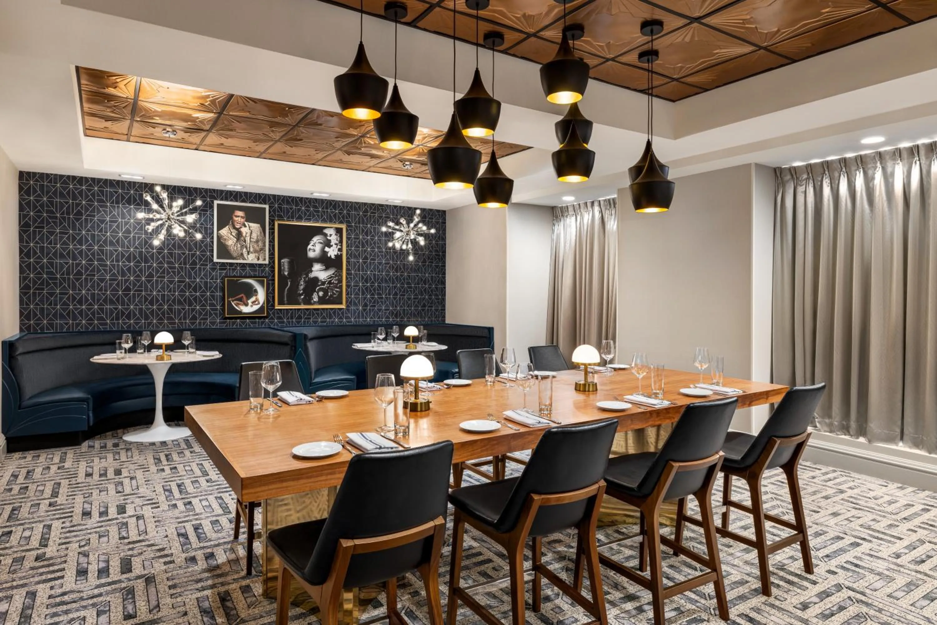 Restaurant/places to eat in The American Hotel Atlanta Downtown-a Doubletree by Hilton