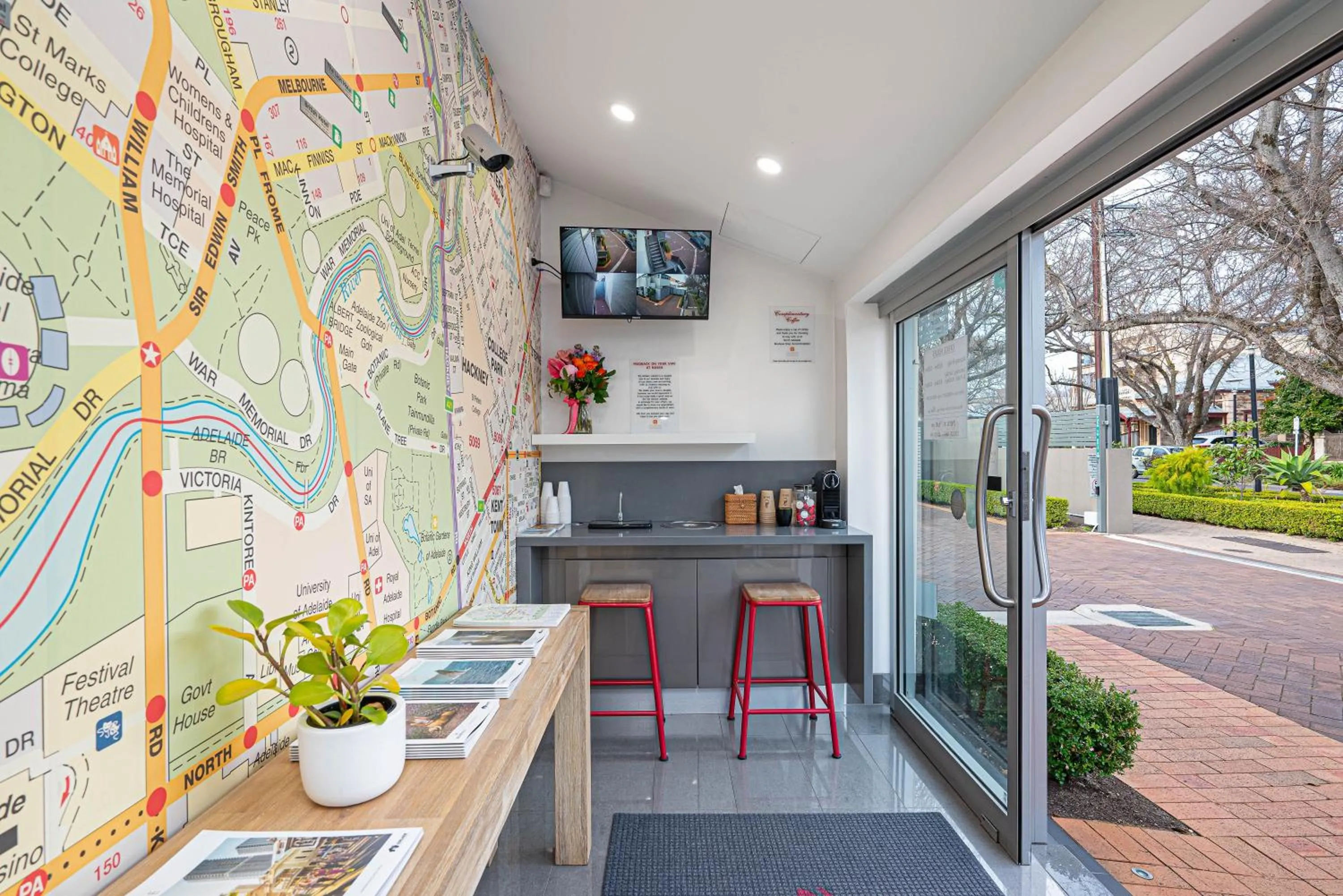 Lobby or reception in North Adelaide Boutique Stays Accommodation