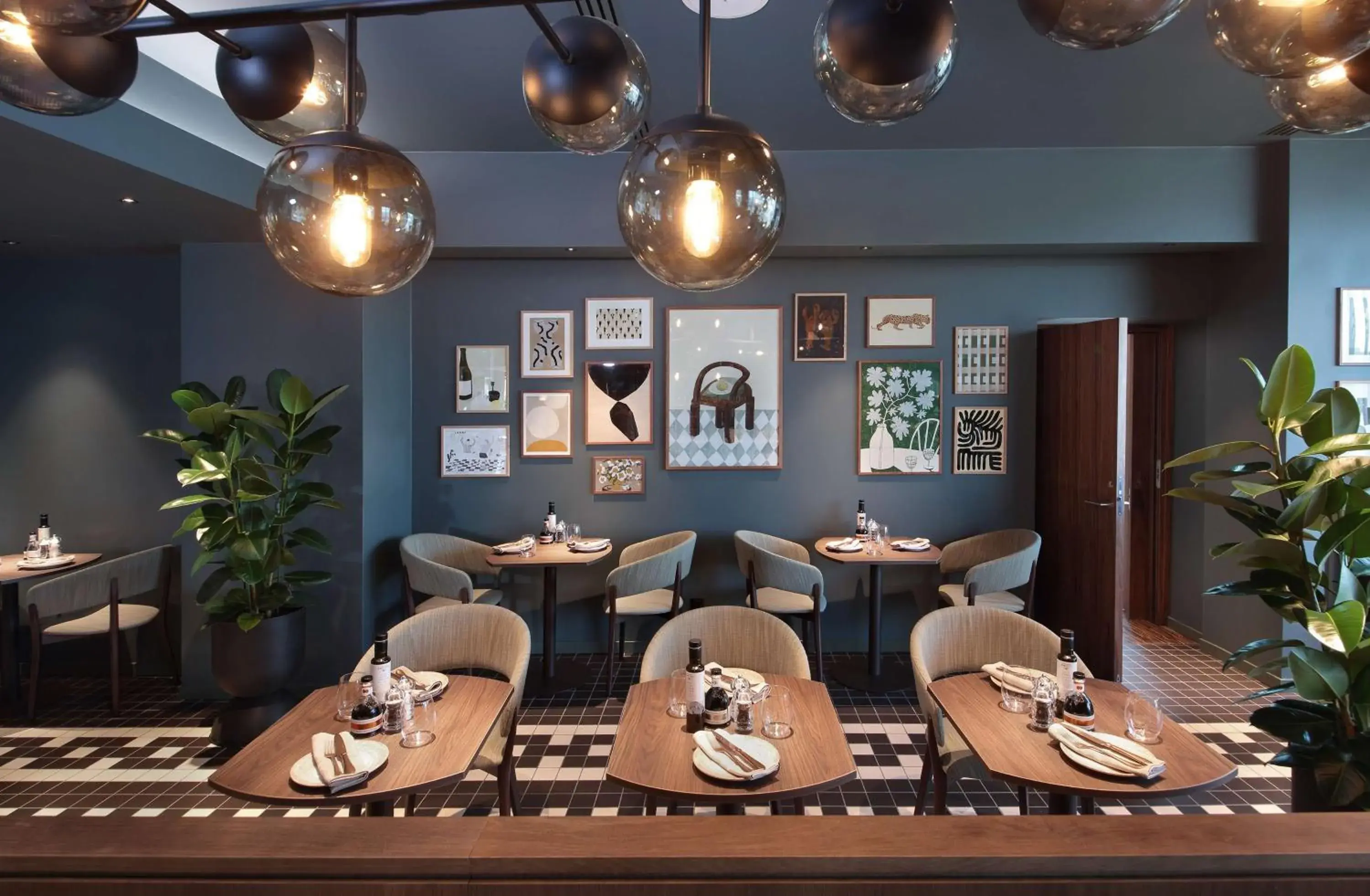 Restaurant/places to eat in Radisson Blu Hotel Lietuva Restaurant/places to eat in Radisson Blu Hotel Lietuva