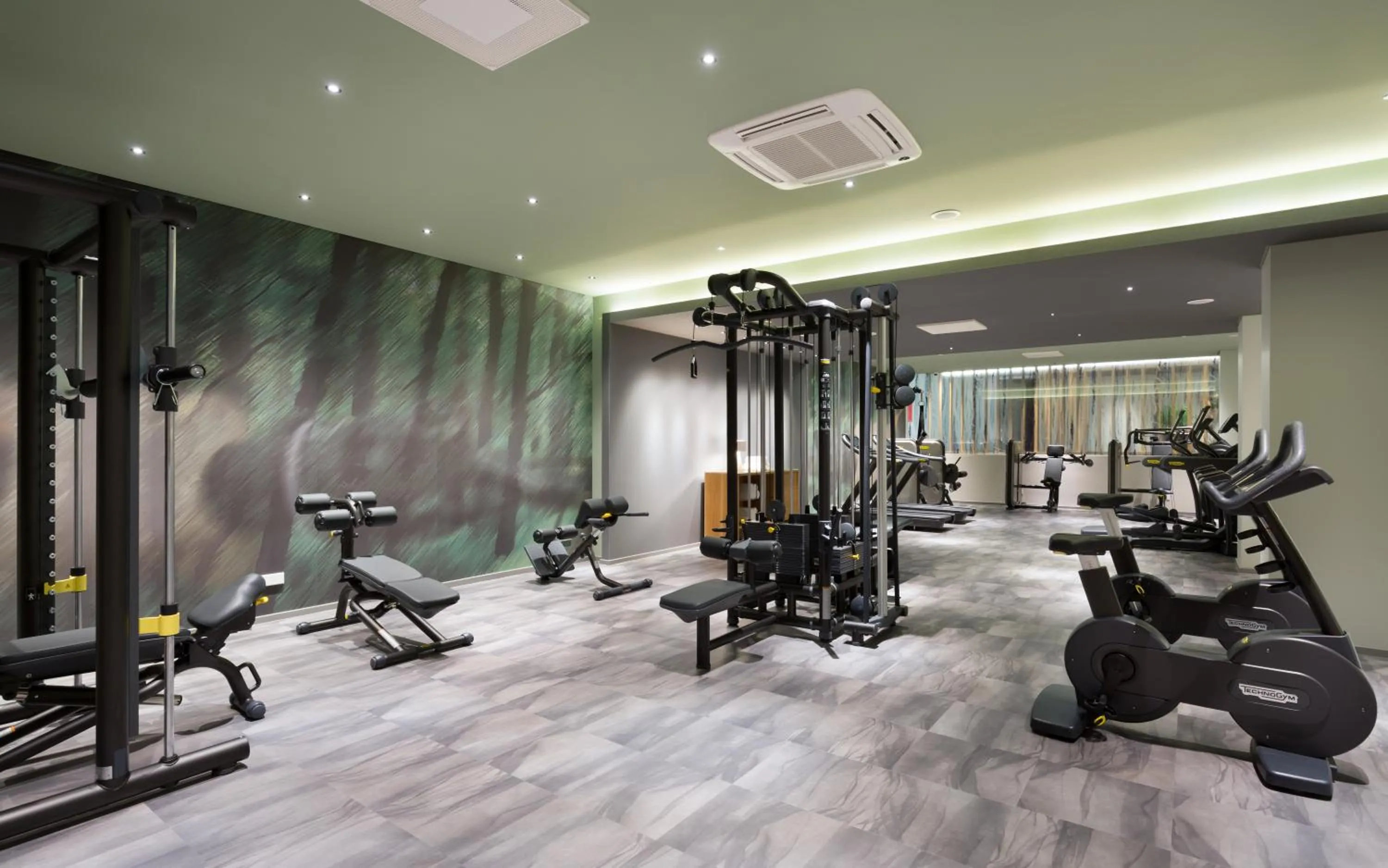 Fitness centre/facilities in Radisson Blu Hotel Lietuva
