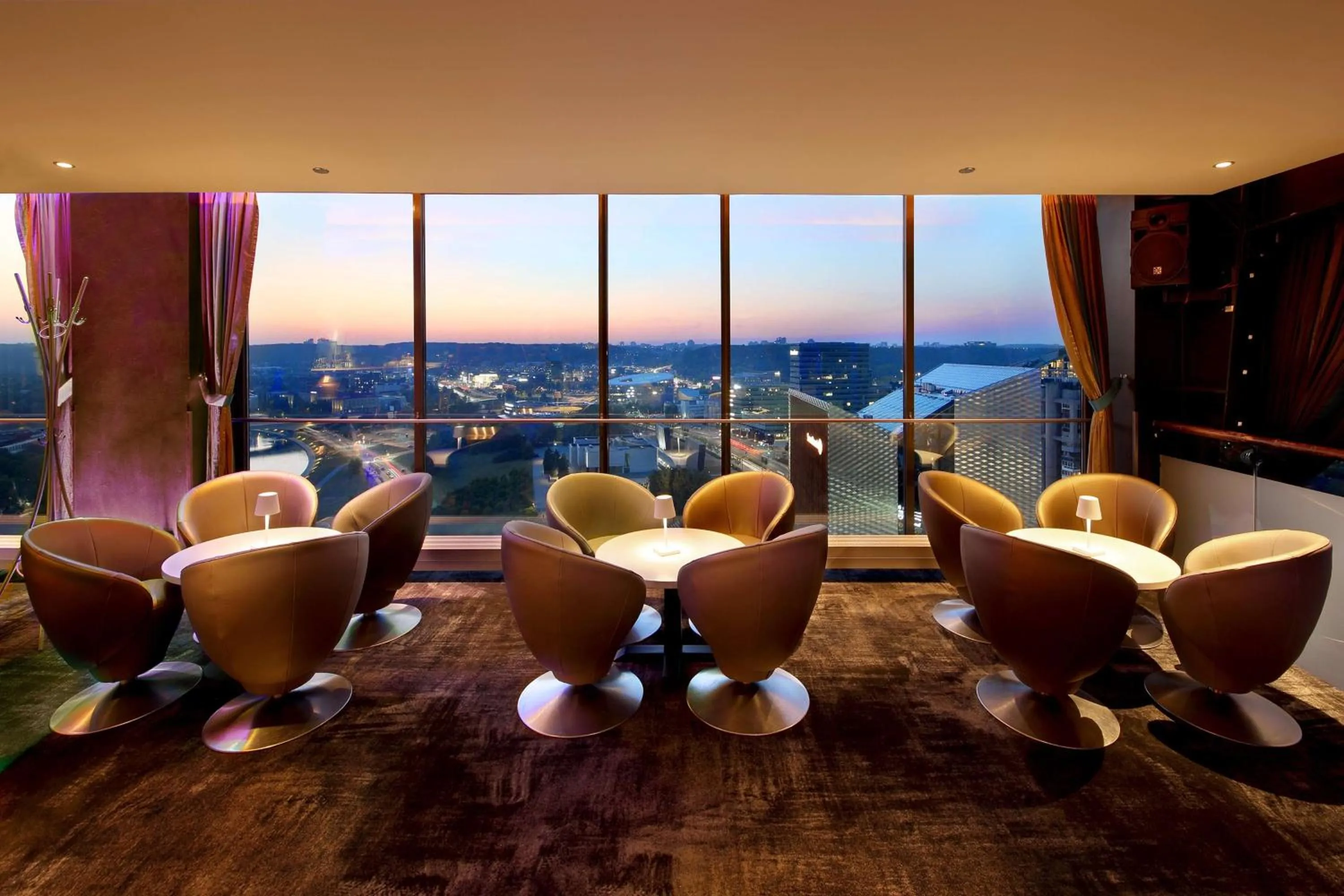 Lounge or bar in Radisson Blu Hotel Lietuva