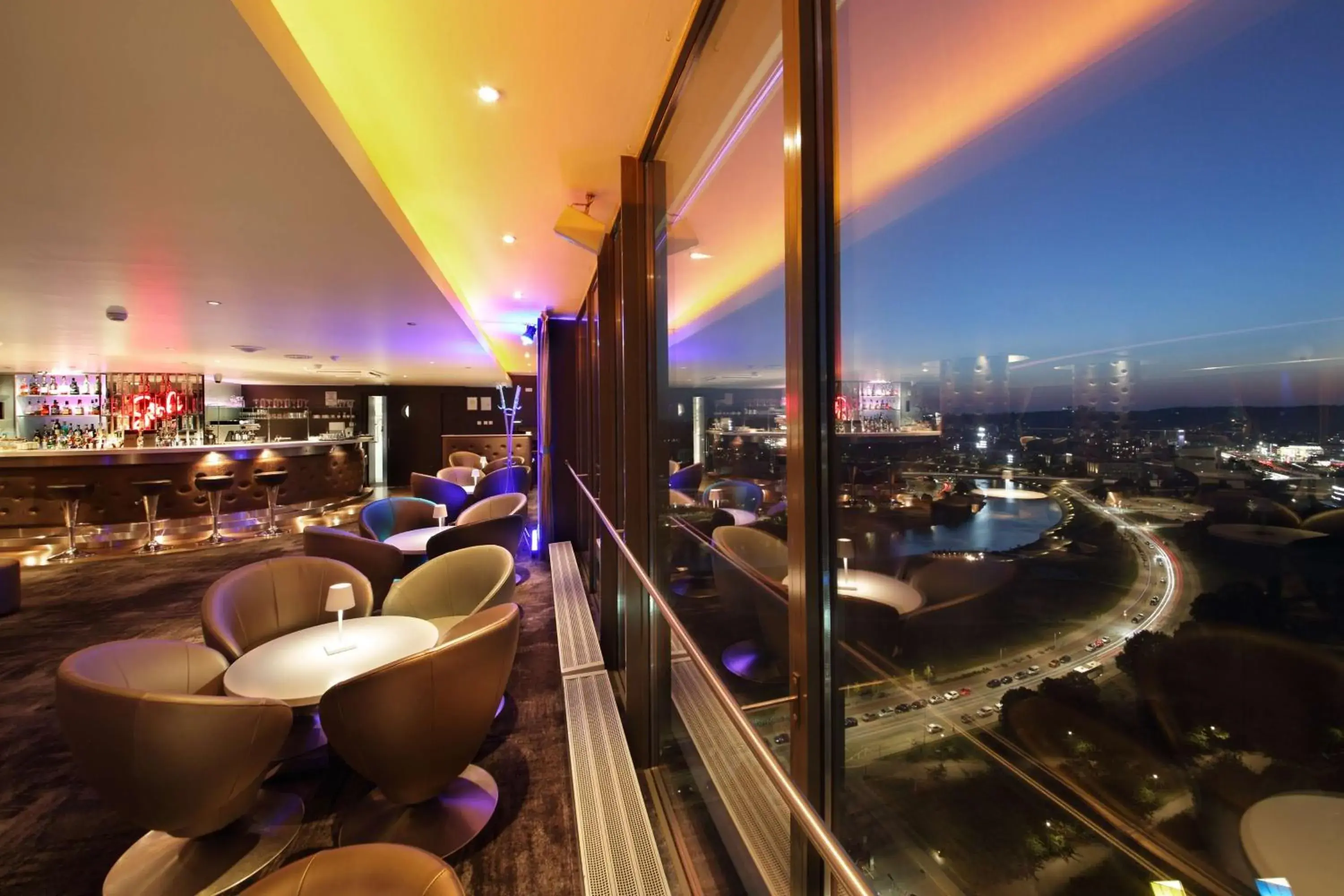 Lounge or bar in Radisson Blu Hotel Lietuva Lounge or bar in Radisson Blu Hotel Lietuva