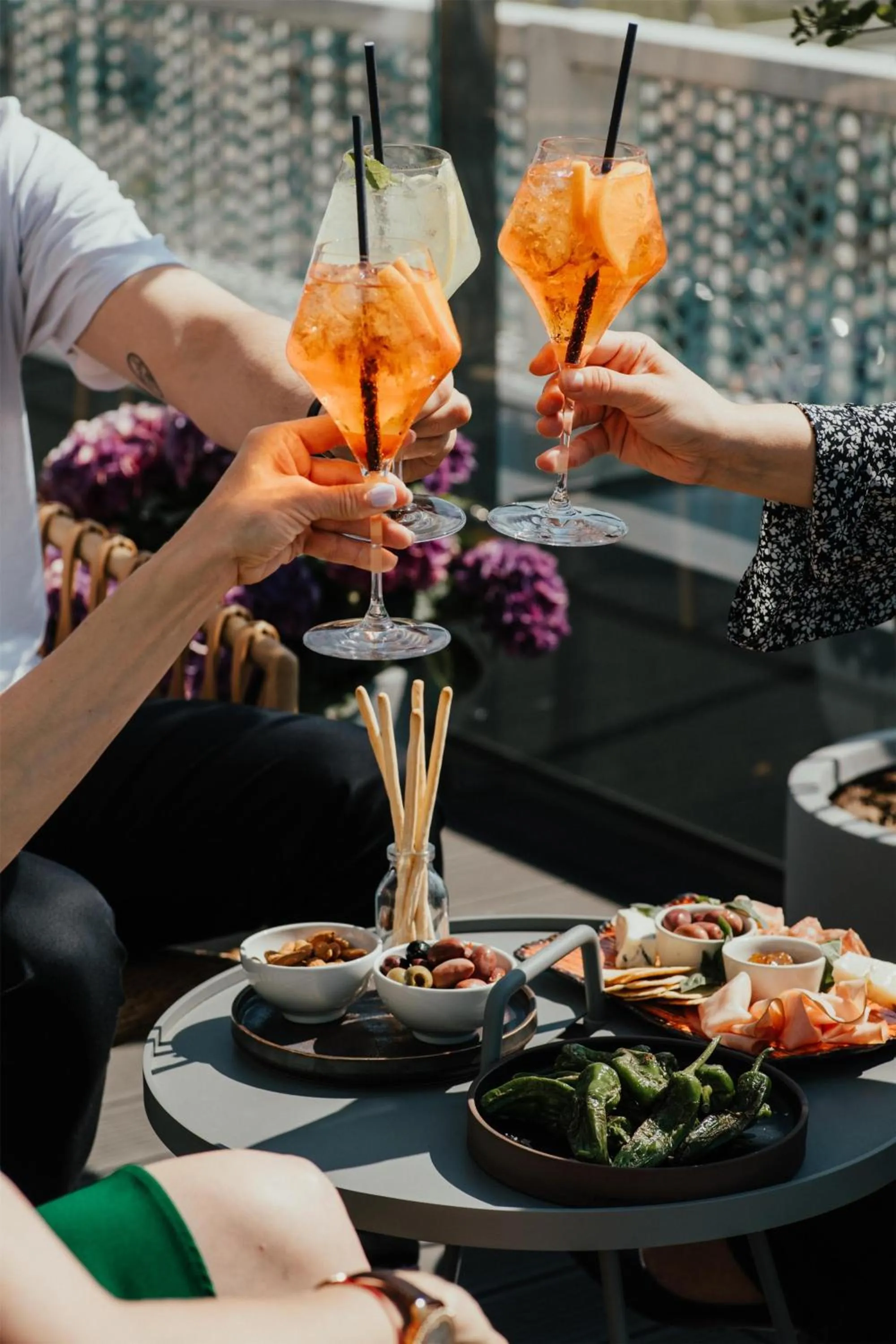 Lounge or bar in Radisson Blu Hotel Lietuva