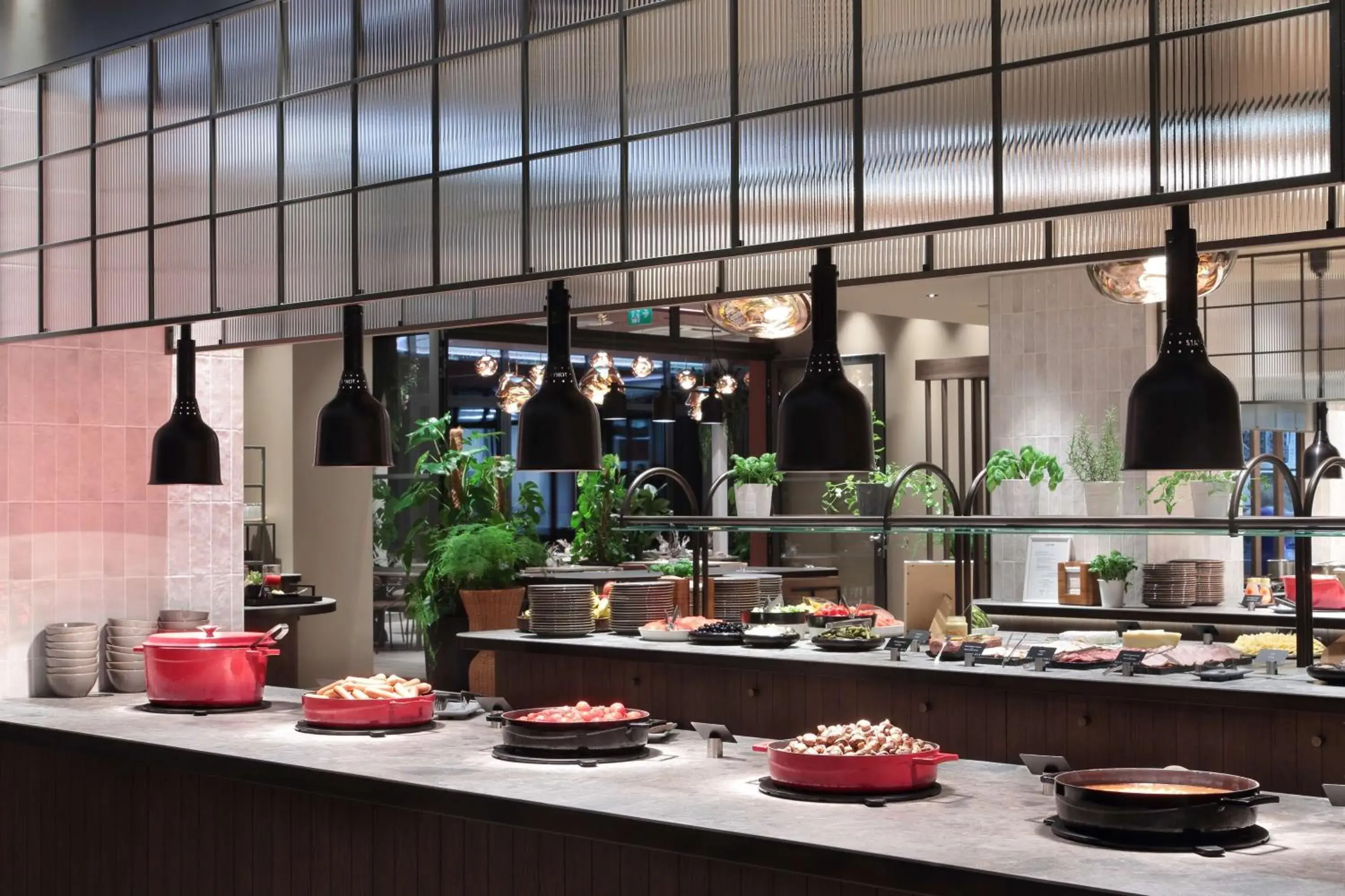 Restaurant/places to eat in Radisson Blu Hotel Lietuva Restaurant/places to eat in Radisson Blu Hotel Lietuva