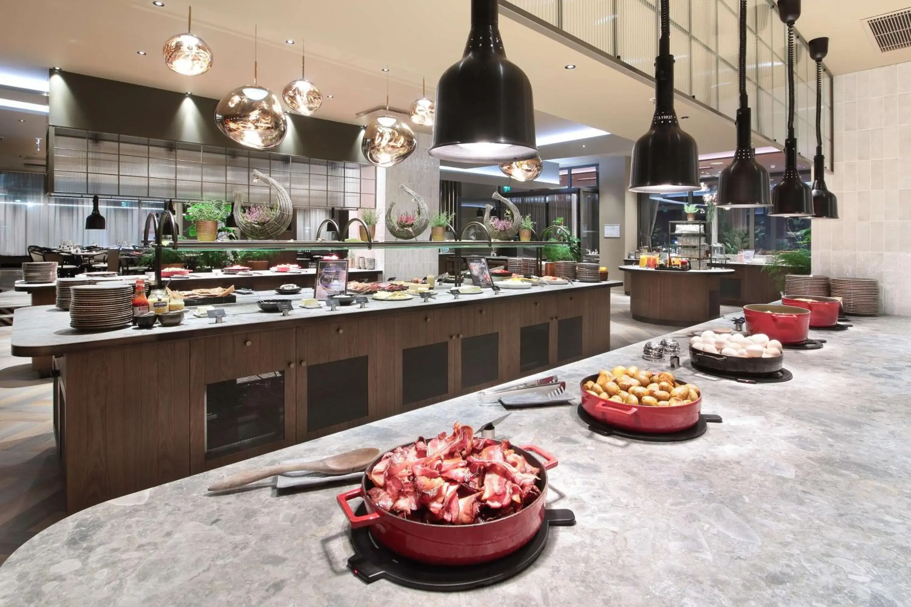 Restaurant/places to eat in Radisson Blu Hotel Lietuva Restaurant/places to eat in Radisson Blu Hotel Lietuva