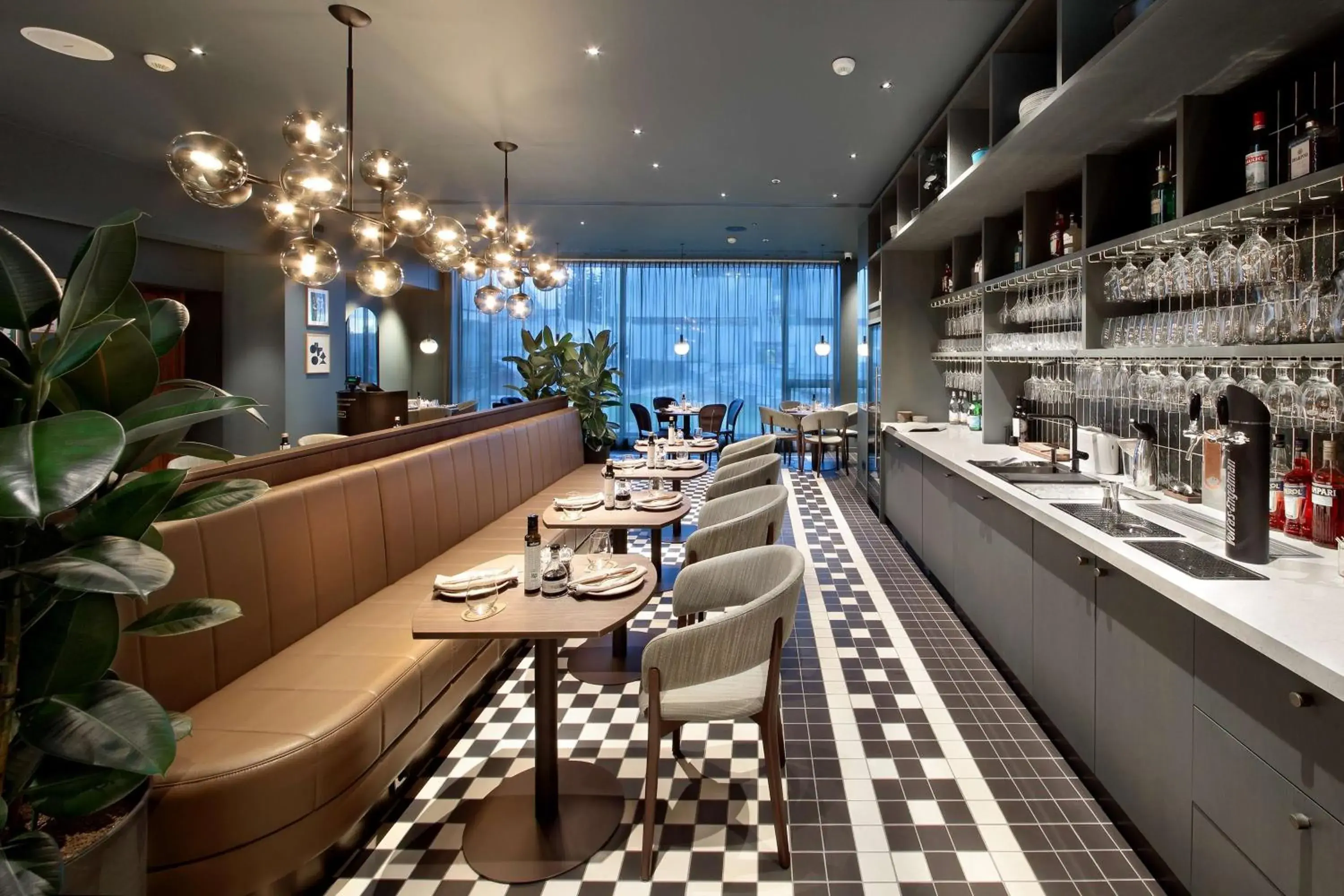 Restaurant/places to eat in Radisson Blu Hotel Lietuva Restaurant/places to eat in Radisson Blu Hotel Lietuva