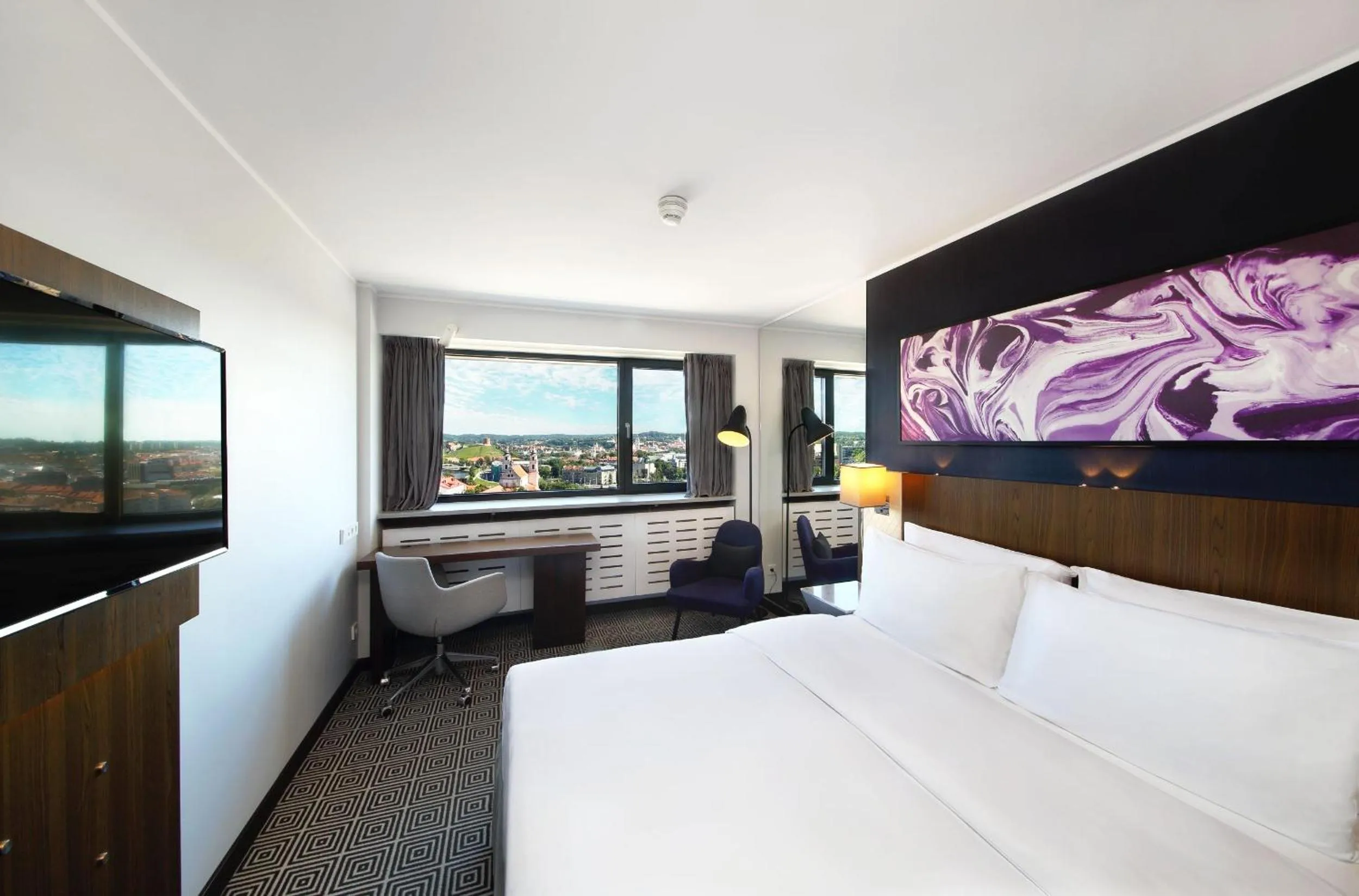 TV and multimedia, Bed in Radisson Blu Hotel Lietuva