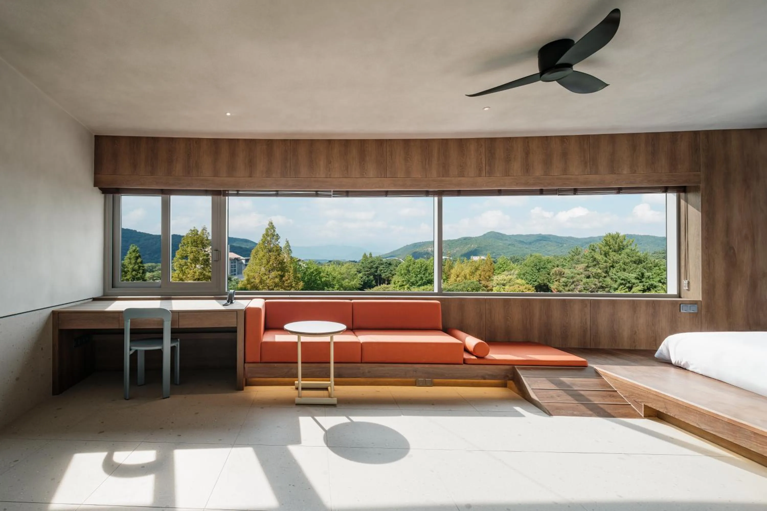 Decorative detail, Bed in Kinock