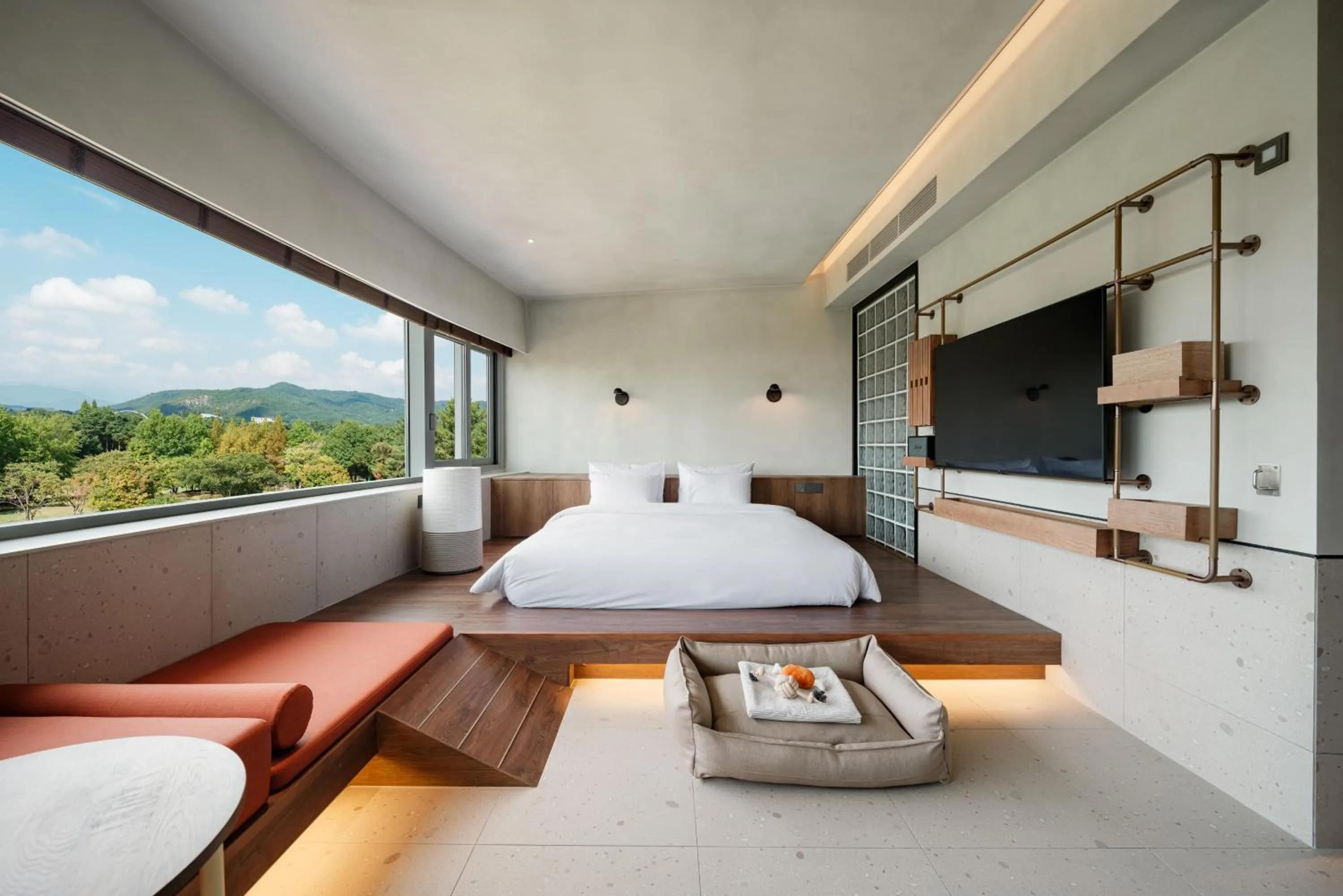 Decorative detail, Bed in Kinock