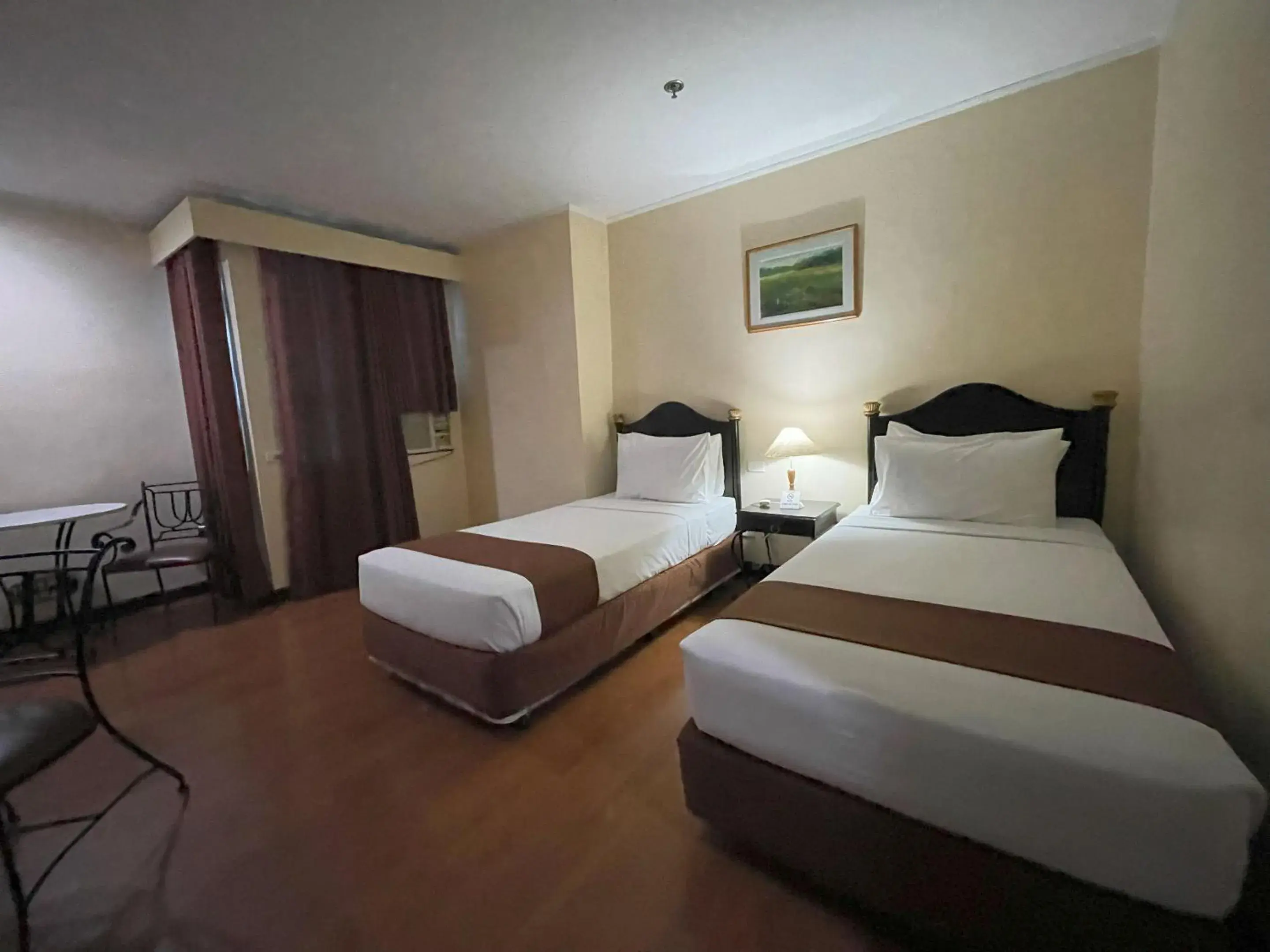 Bed in Golden Peak Hotel & Suites powered by Cocotel Bed in Golden Peak Hotel & Suites powered by Cocotel
