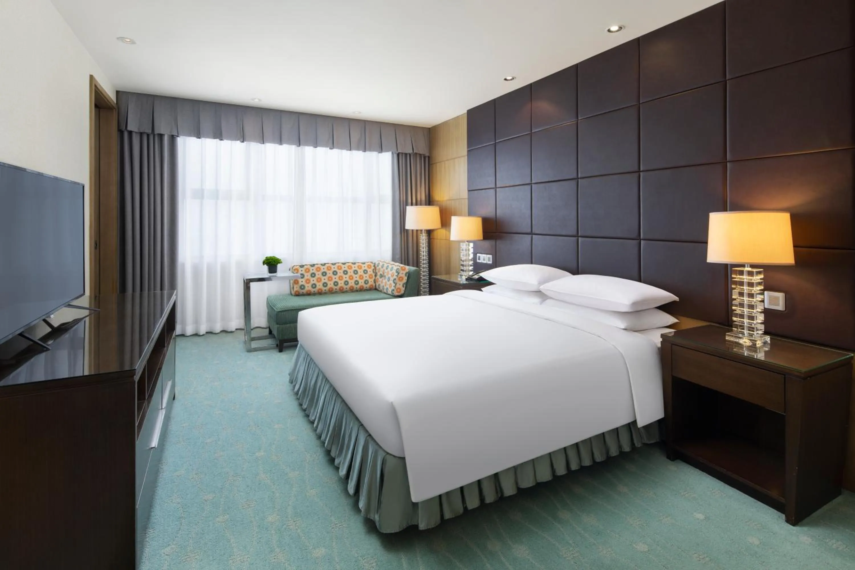 Bed in Courtyard by Marriott Kunshan
