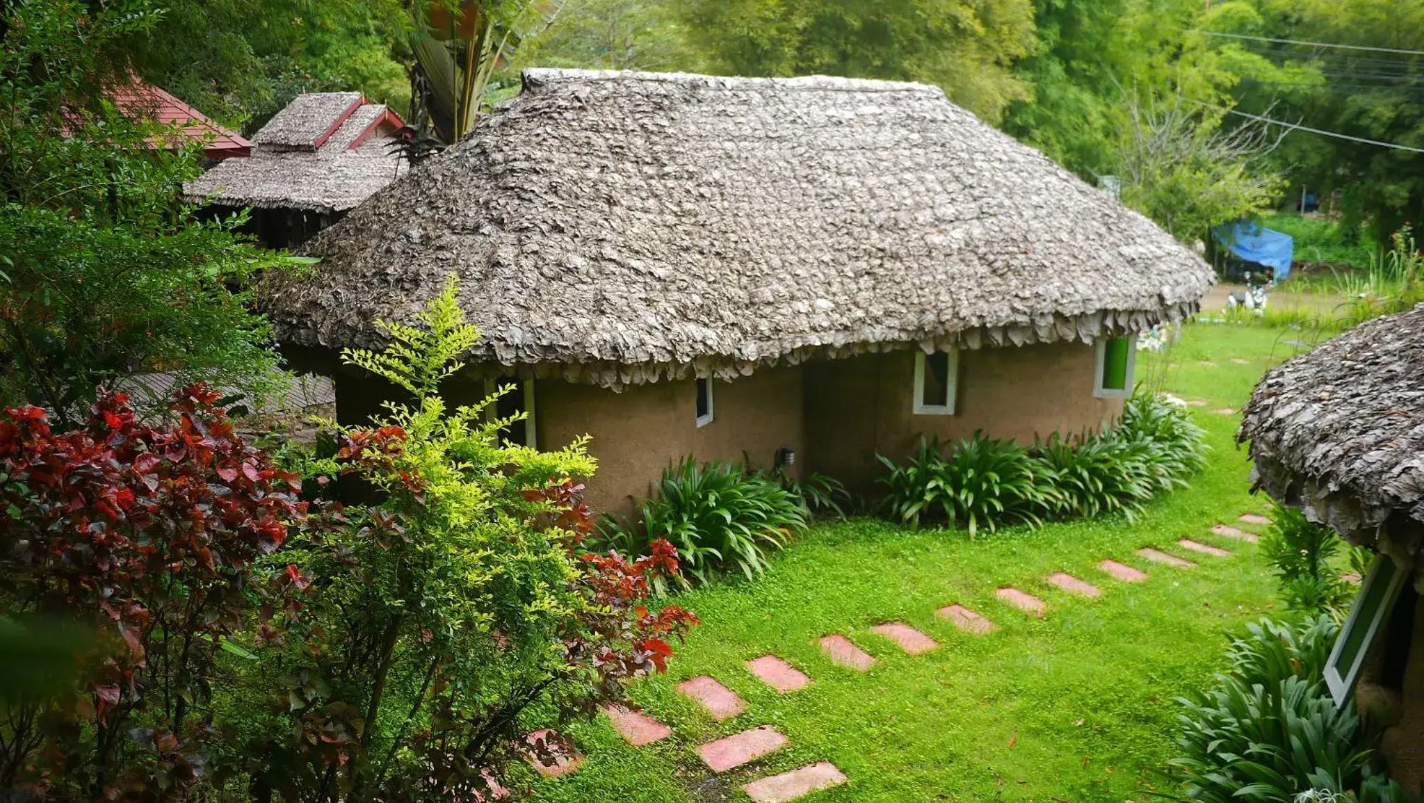 Property building in Pho Rak Nah Pai Property building in Pho Rak Nah Pai