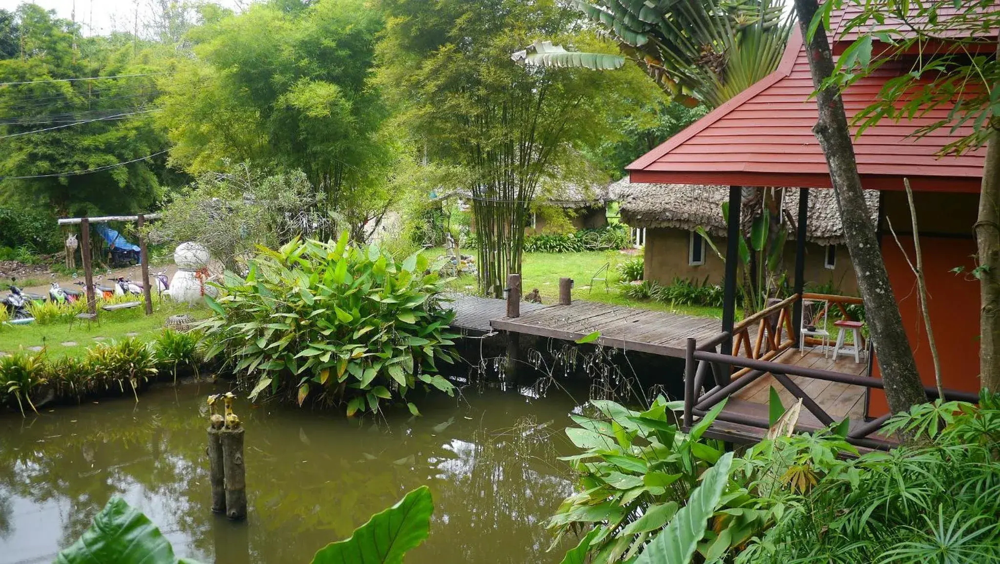 Property building in Pho Rak Nah Pai Property building in Pho Rak Nah Pai