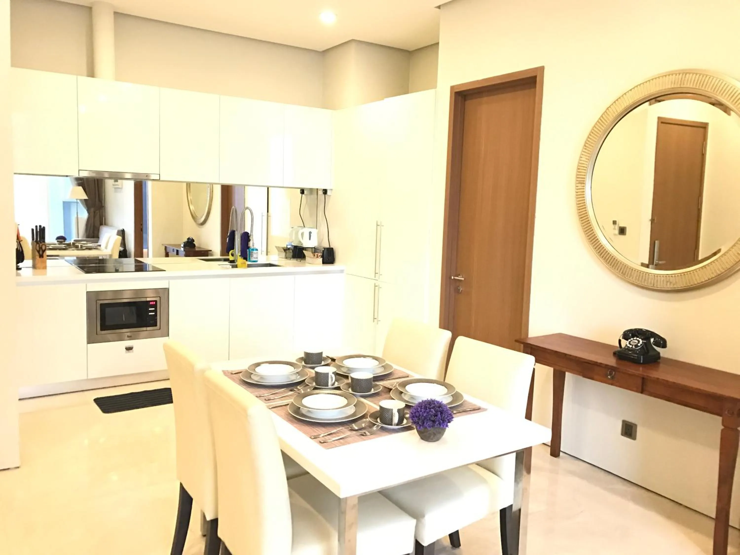 Soho Suites Klcc By Pnut