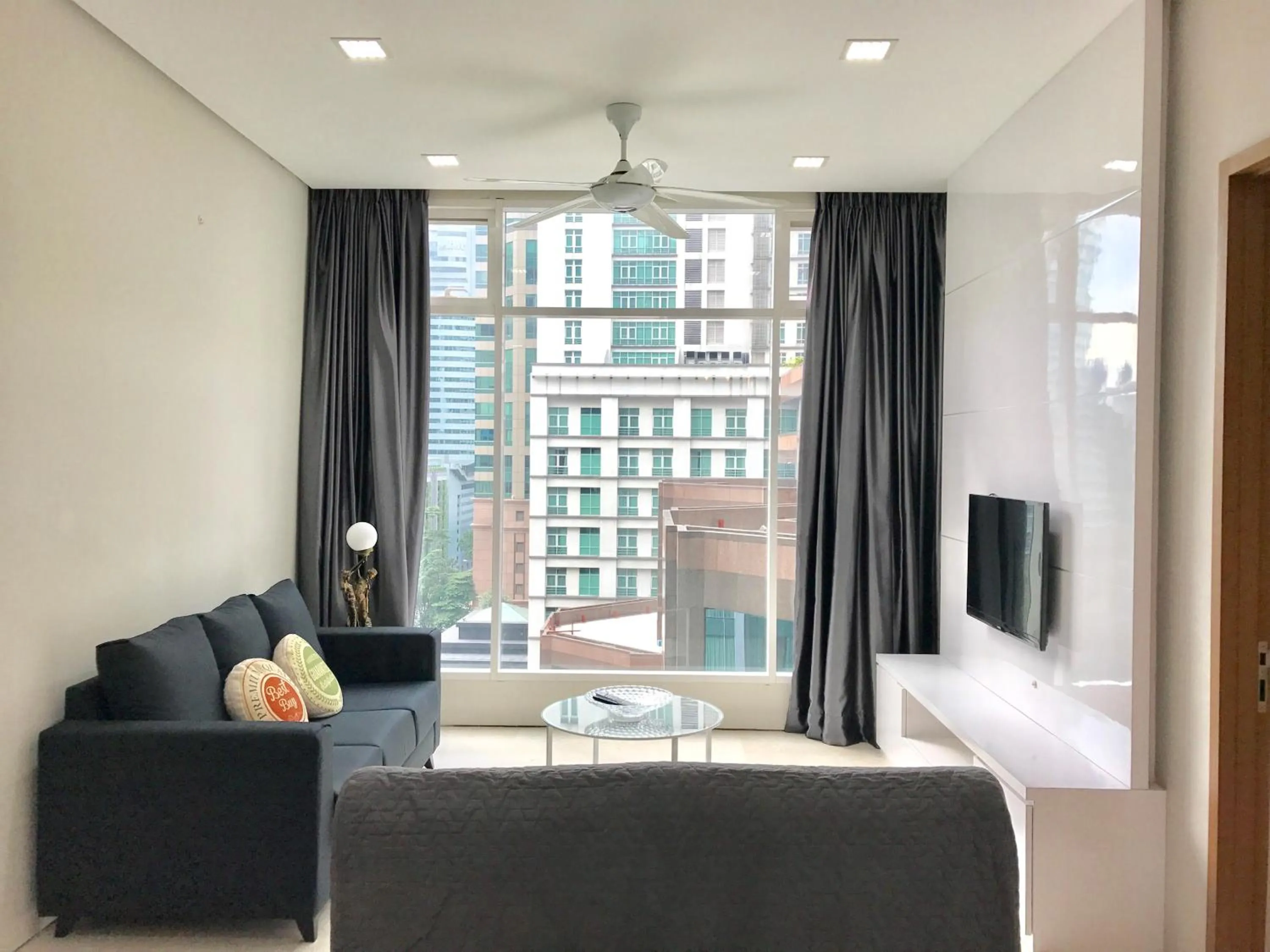 Soho Suites Klcc By Pnut