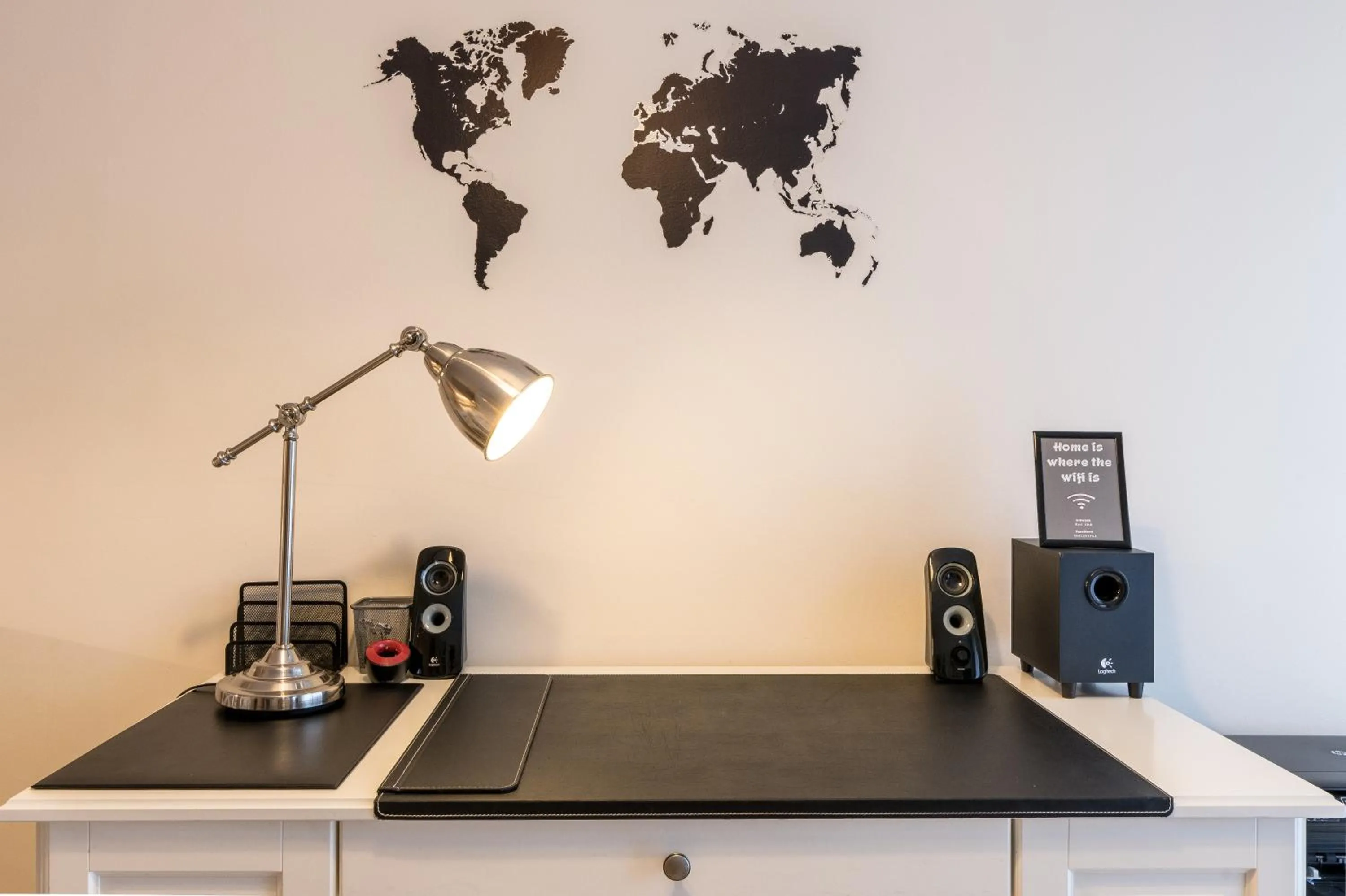 Area and facilities in Patissia Apartment