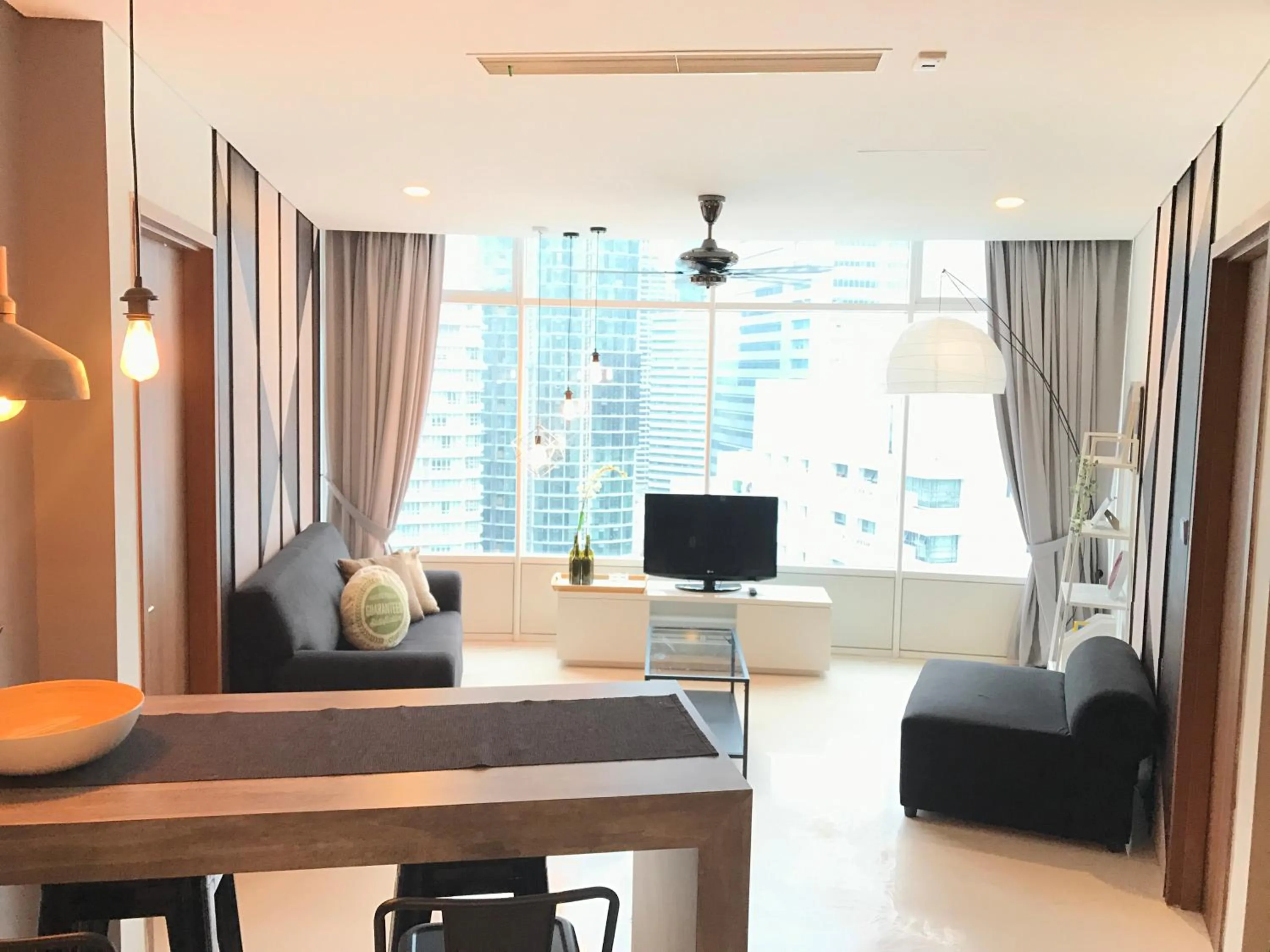 VORTEX SUITES KLCC by PNUT With NETFLIX