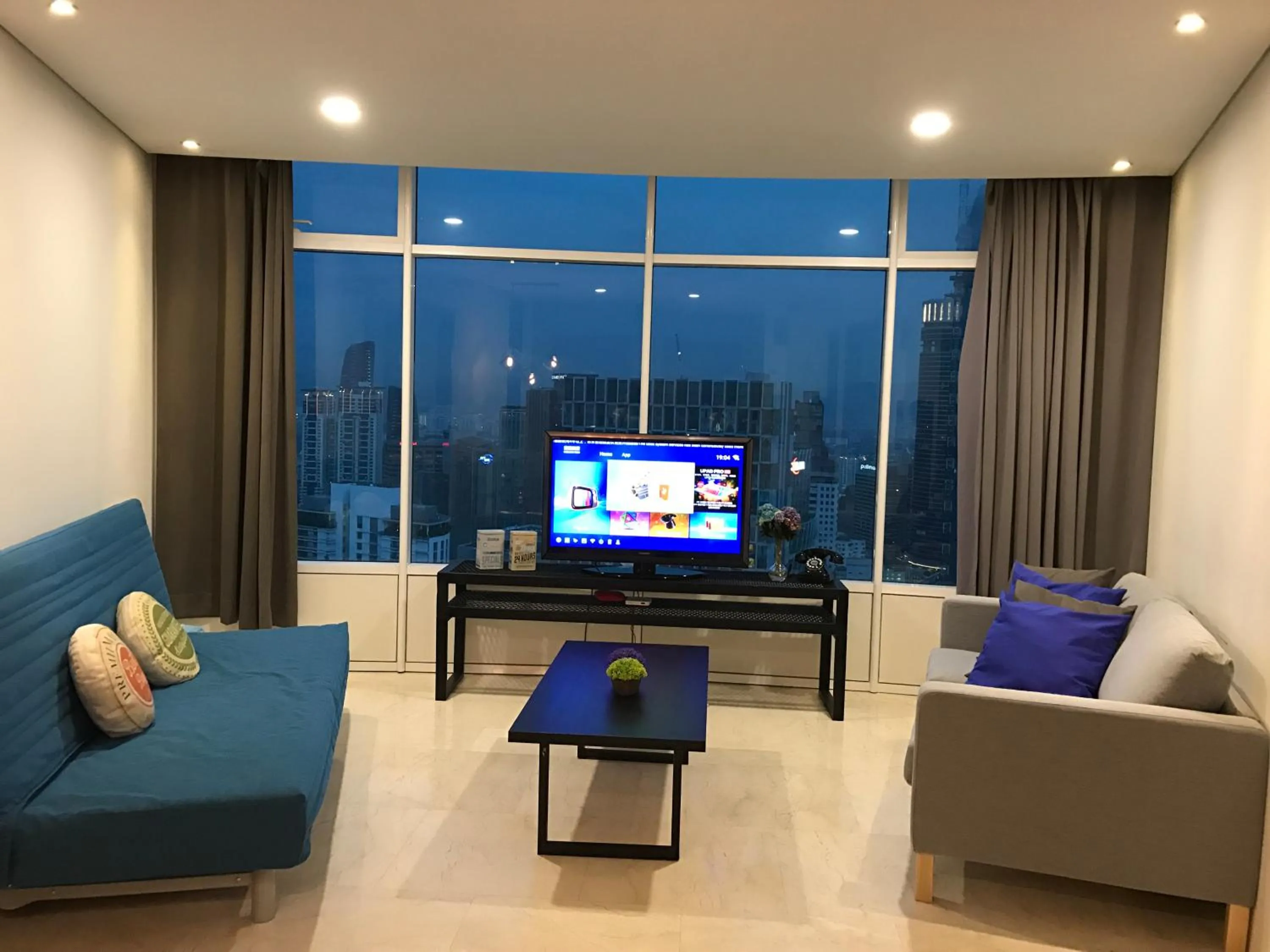 VORTEX SUITES KLCC by PNUT With NETFLIX