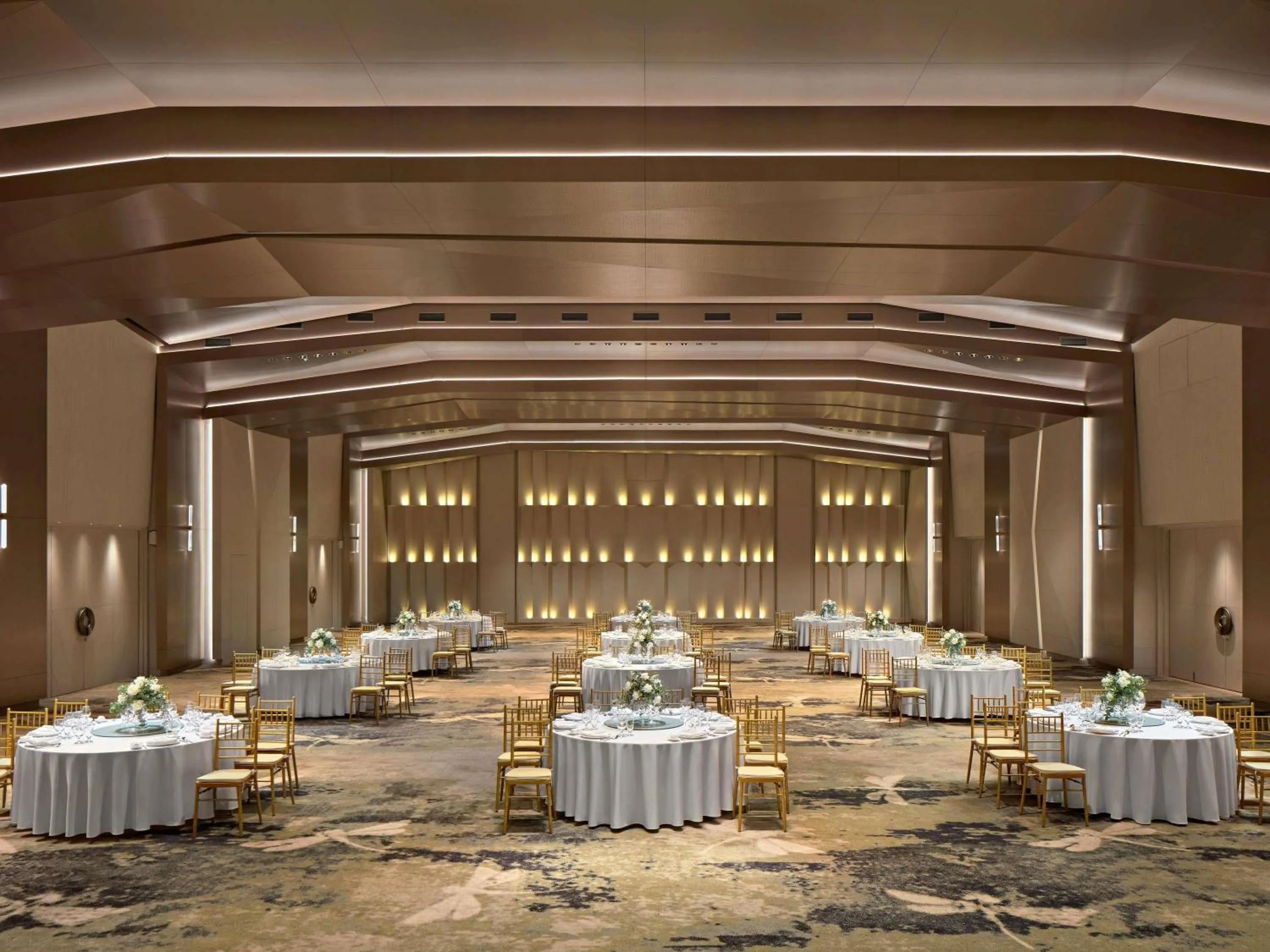 Meeting/conference room in Pullman Danang Beach Resort