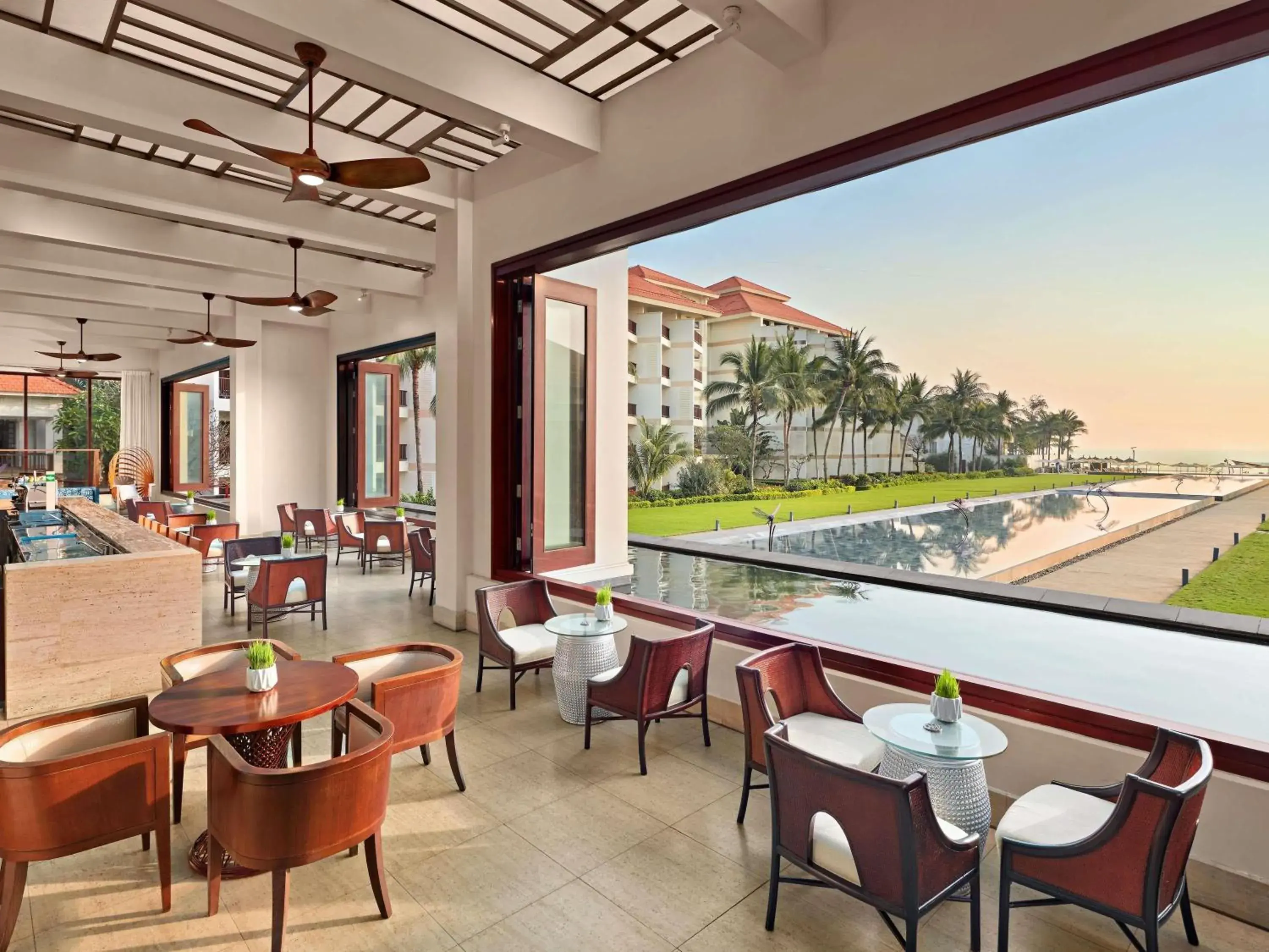 Lounge or bar in Pullman Danang Beach Resort Lounge or bar in Pullman Danang Beach Resort