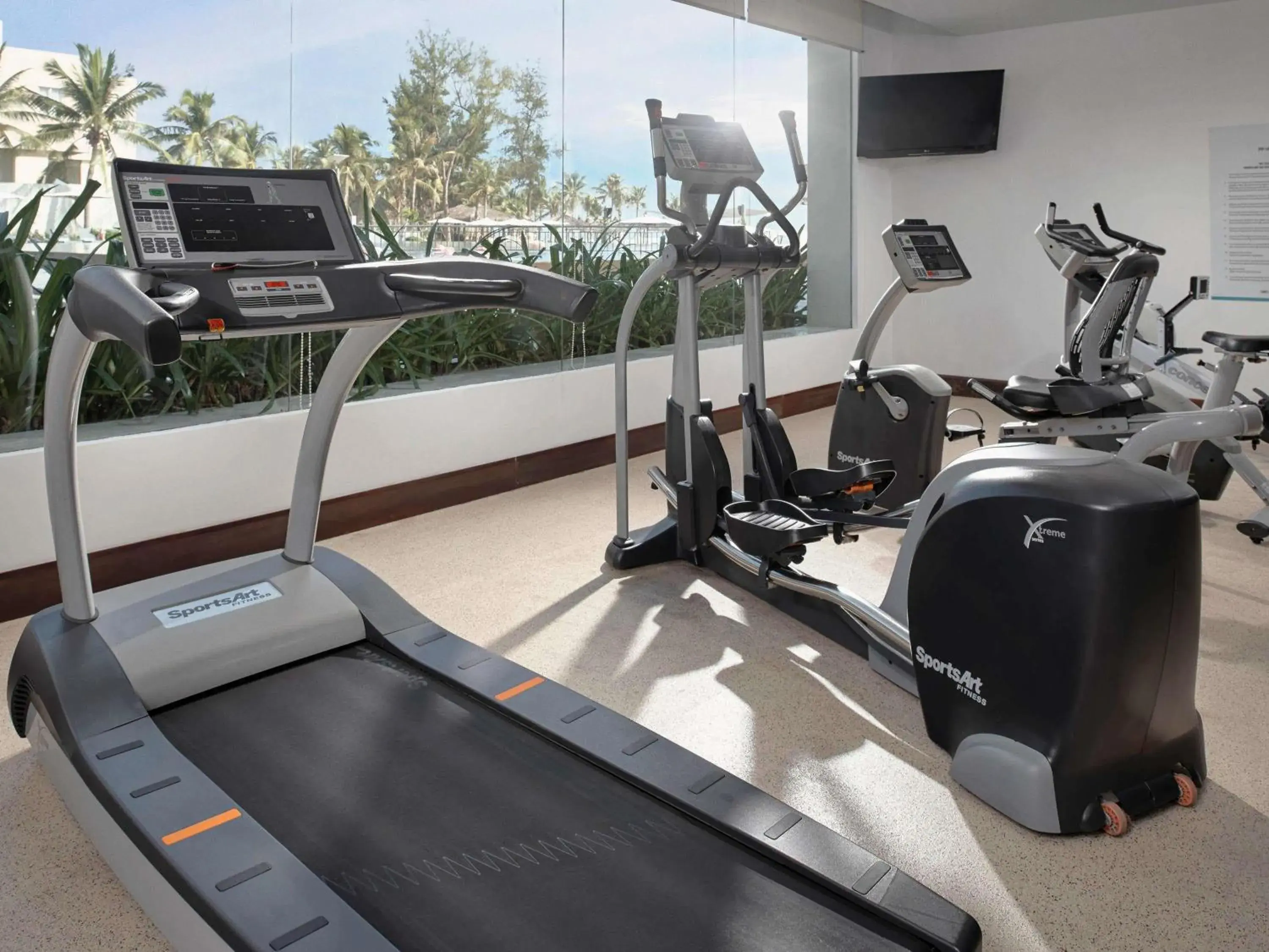 Fitness centre/facilities in Pullman Danang Beach Resort Fitness centre/facilities in Pullman Danang Beach Resort
