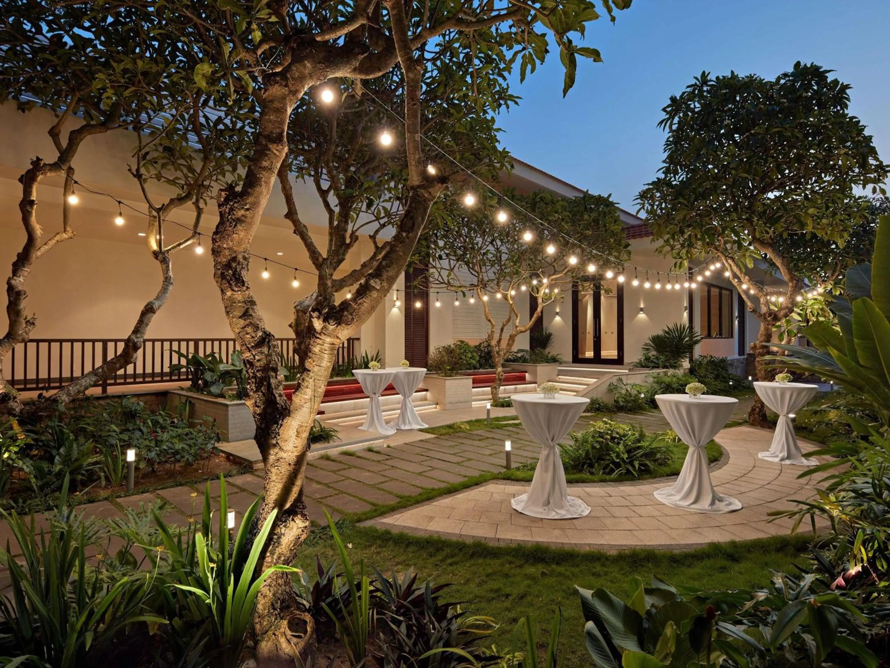 Meeting/conference room in Pullman Danang Beach Resort