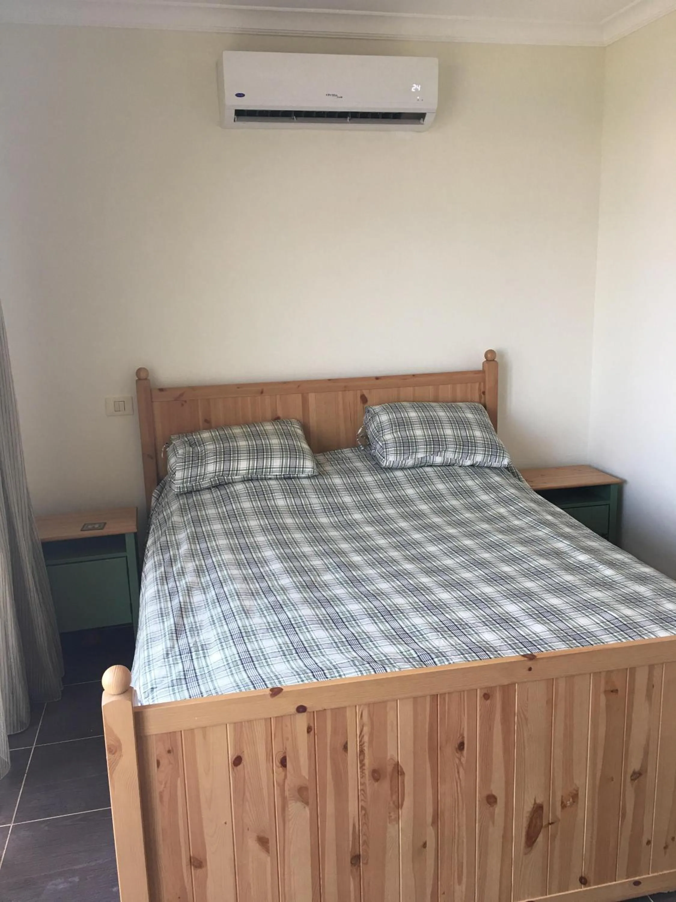 Bed in Twin House in Telal