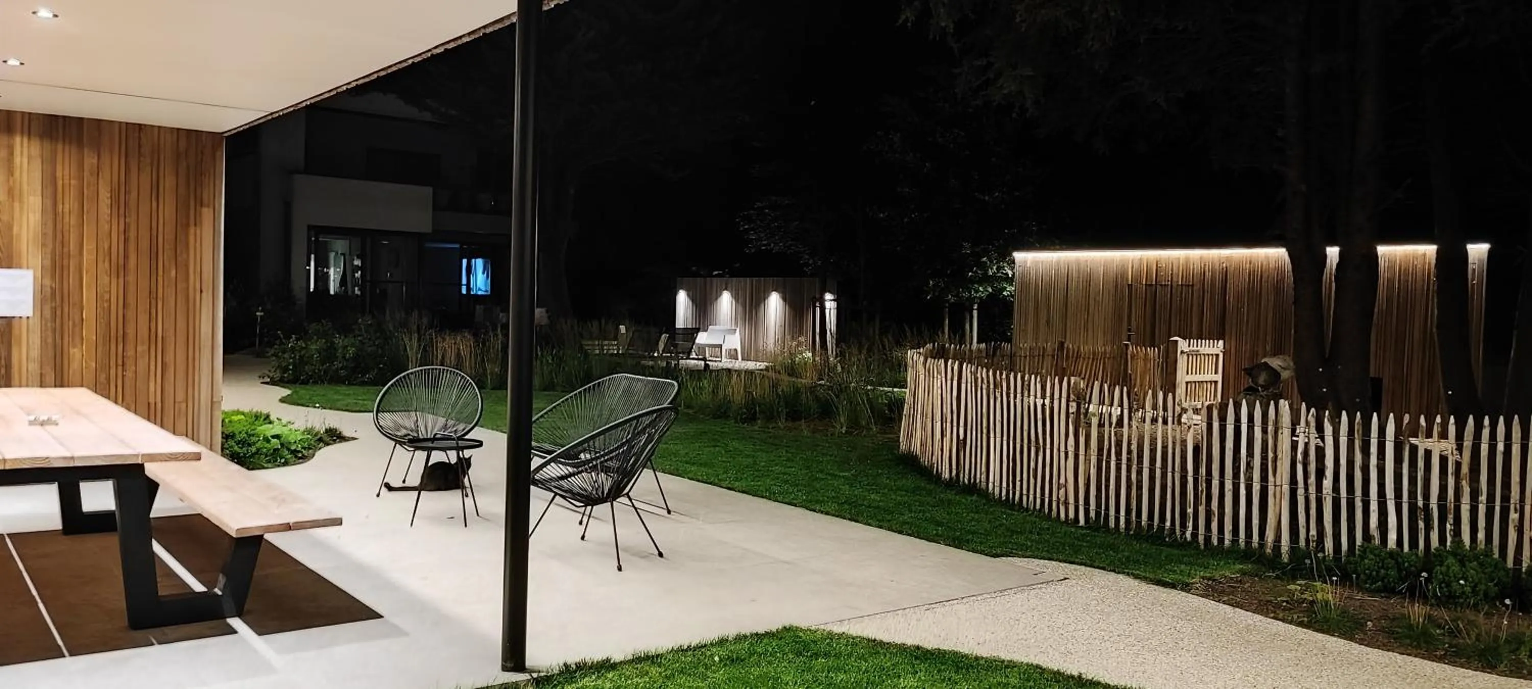 Garden in B&B Charles Cabour