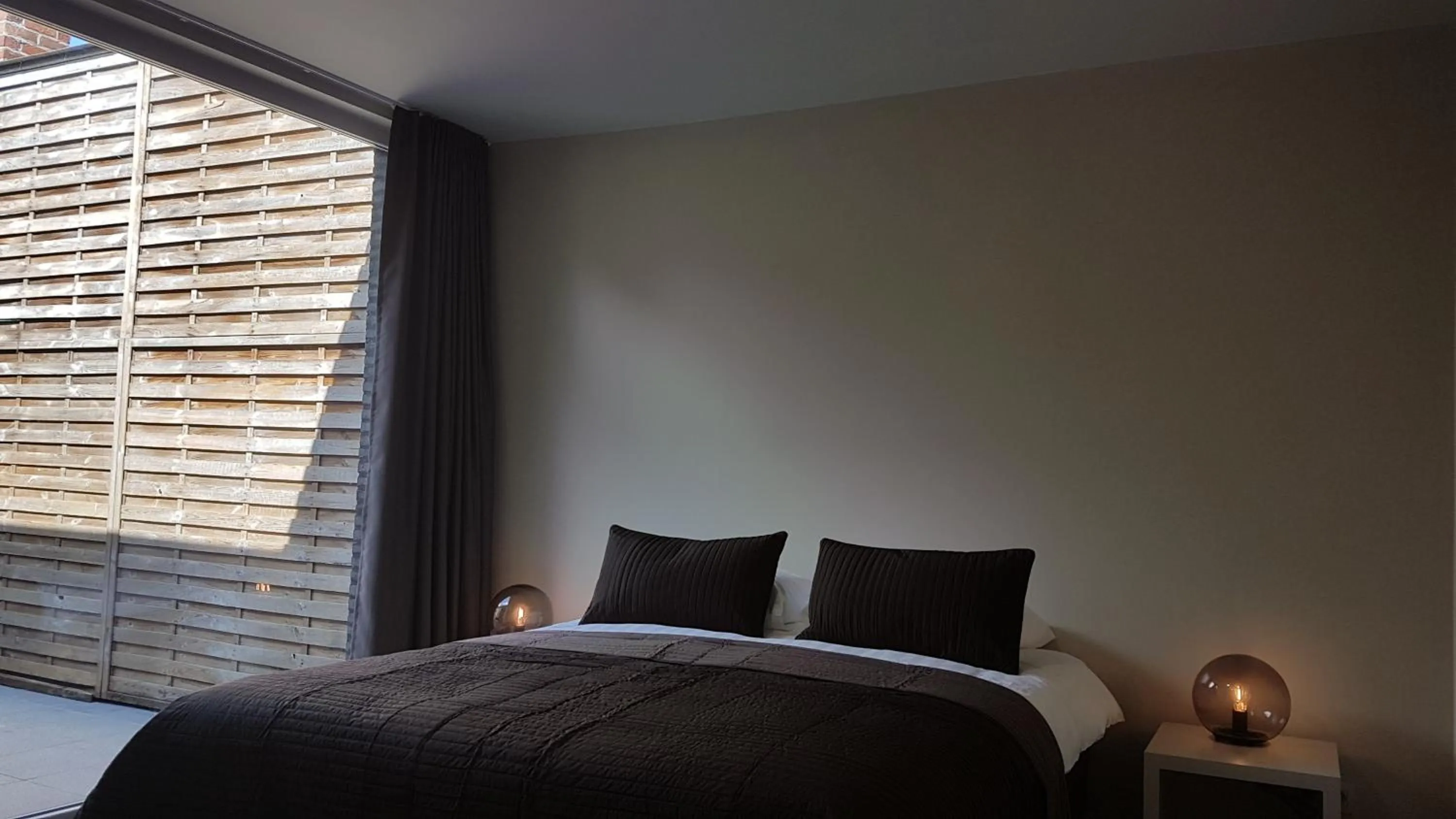 Bed in B&B Charles Cabour