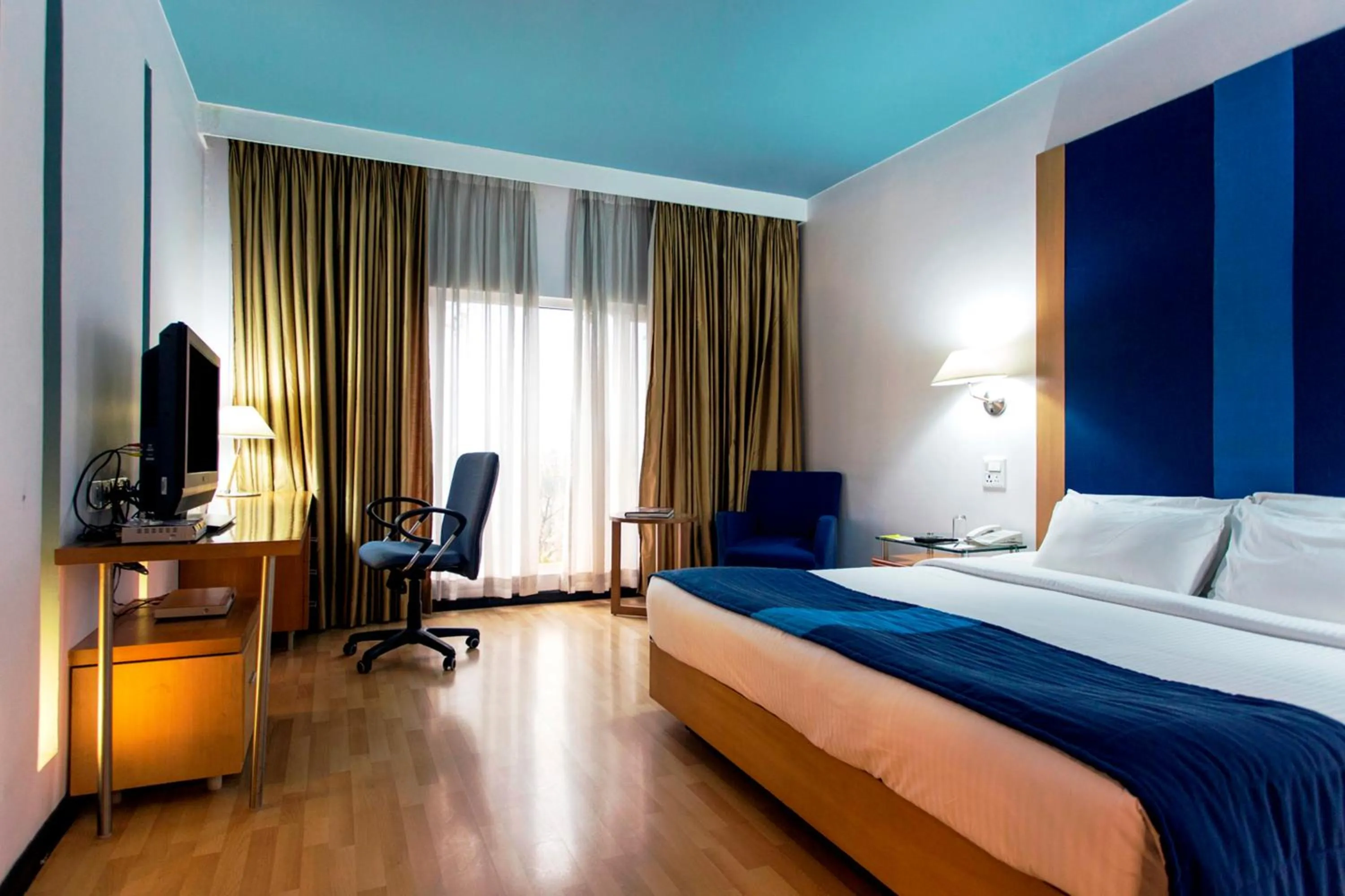 Bedroom, Bed in Hotel Royal Orchid Bangalore