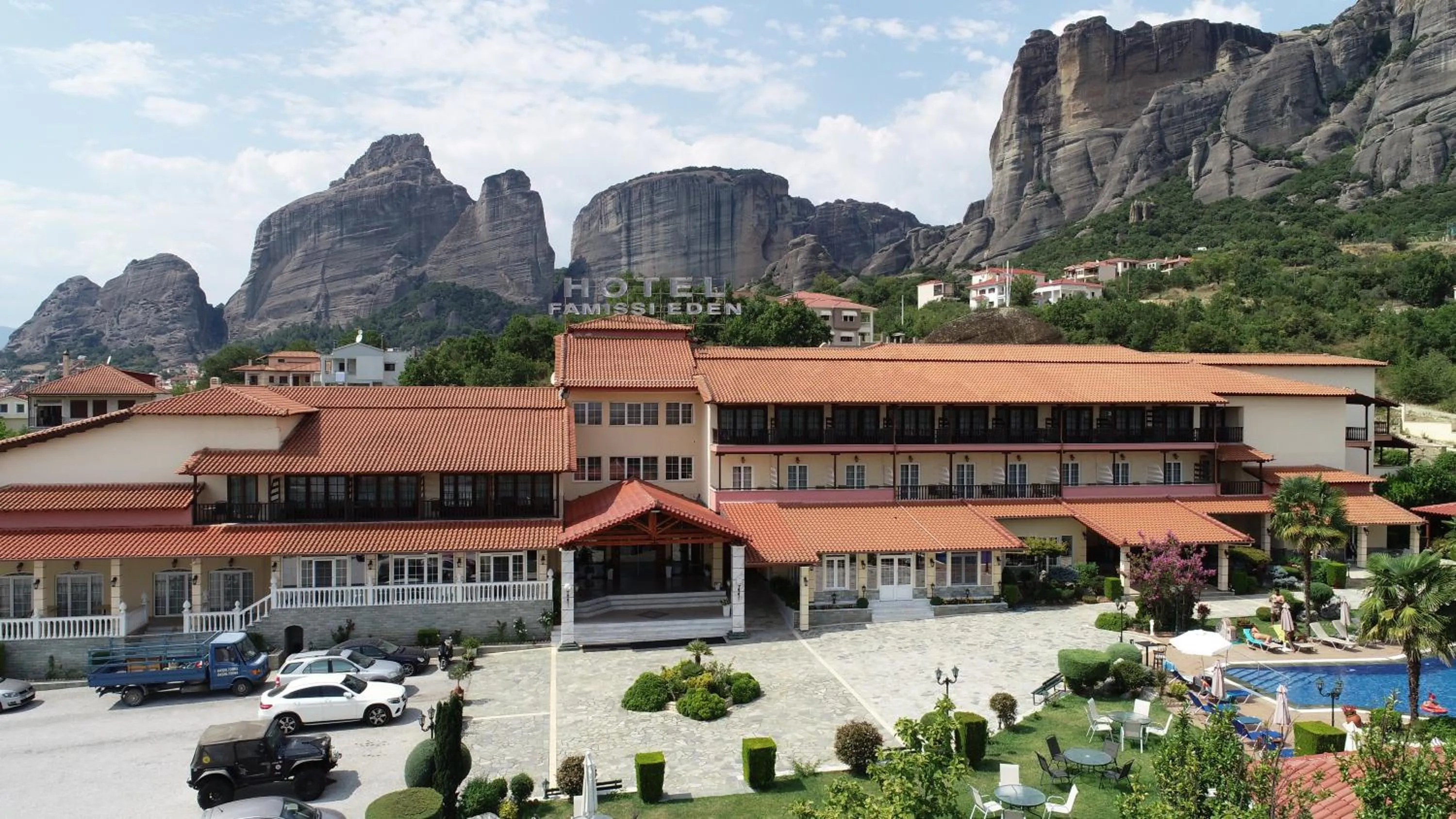 Property building in Famissi Eden Hotel