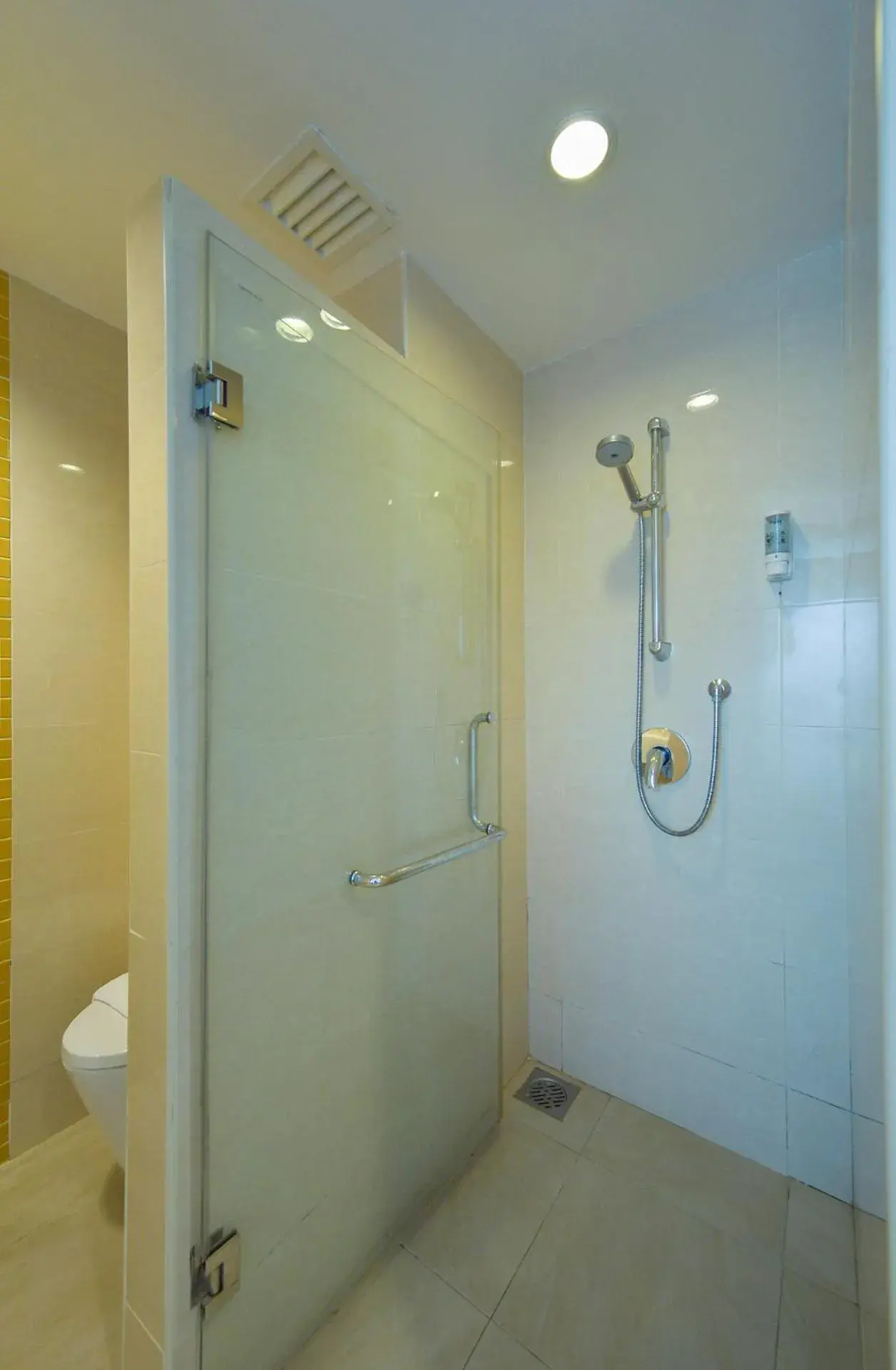 Shower, Bathroom in Cititel Express Kota Kinabalu Hotel