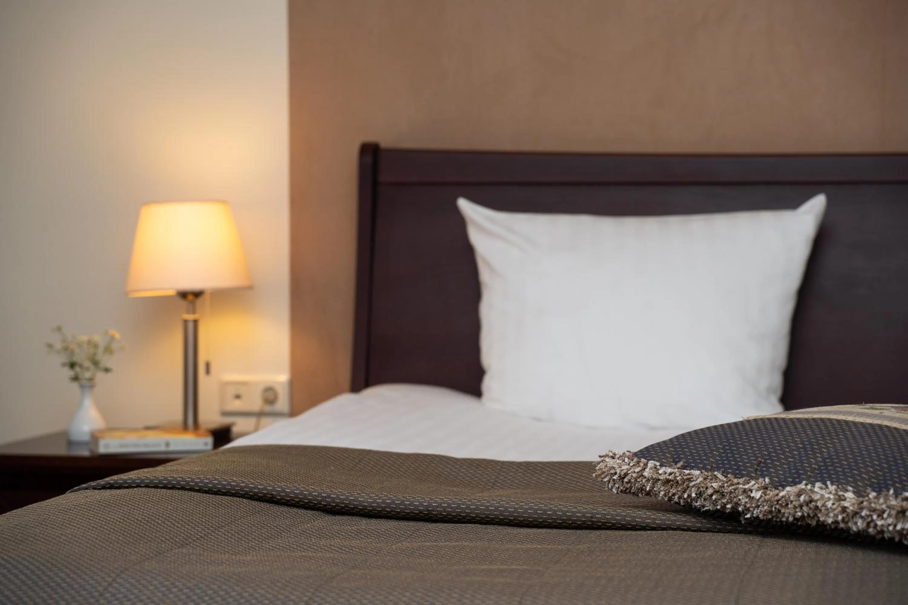 Bed in Mabre Residence