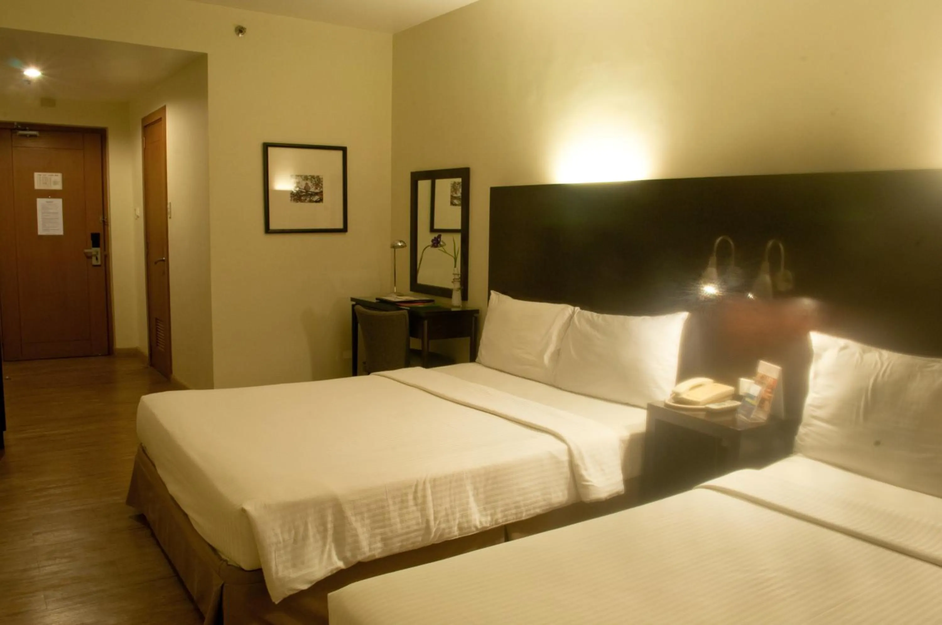 Bedroom in Pearl Lane Hotel