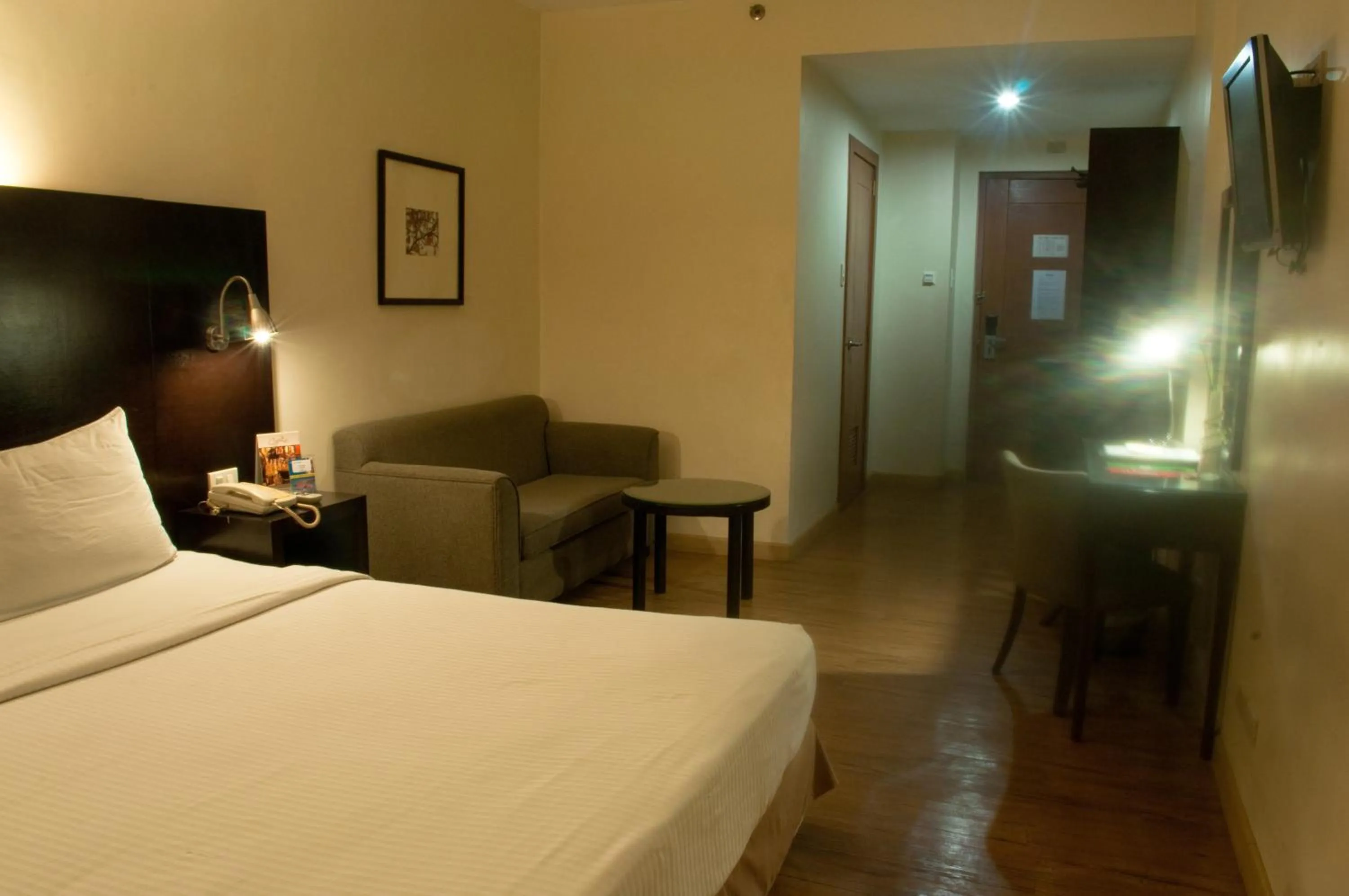 Bedroom in Pearl Lane Hotel